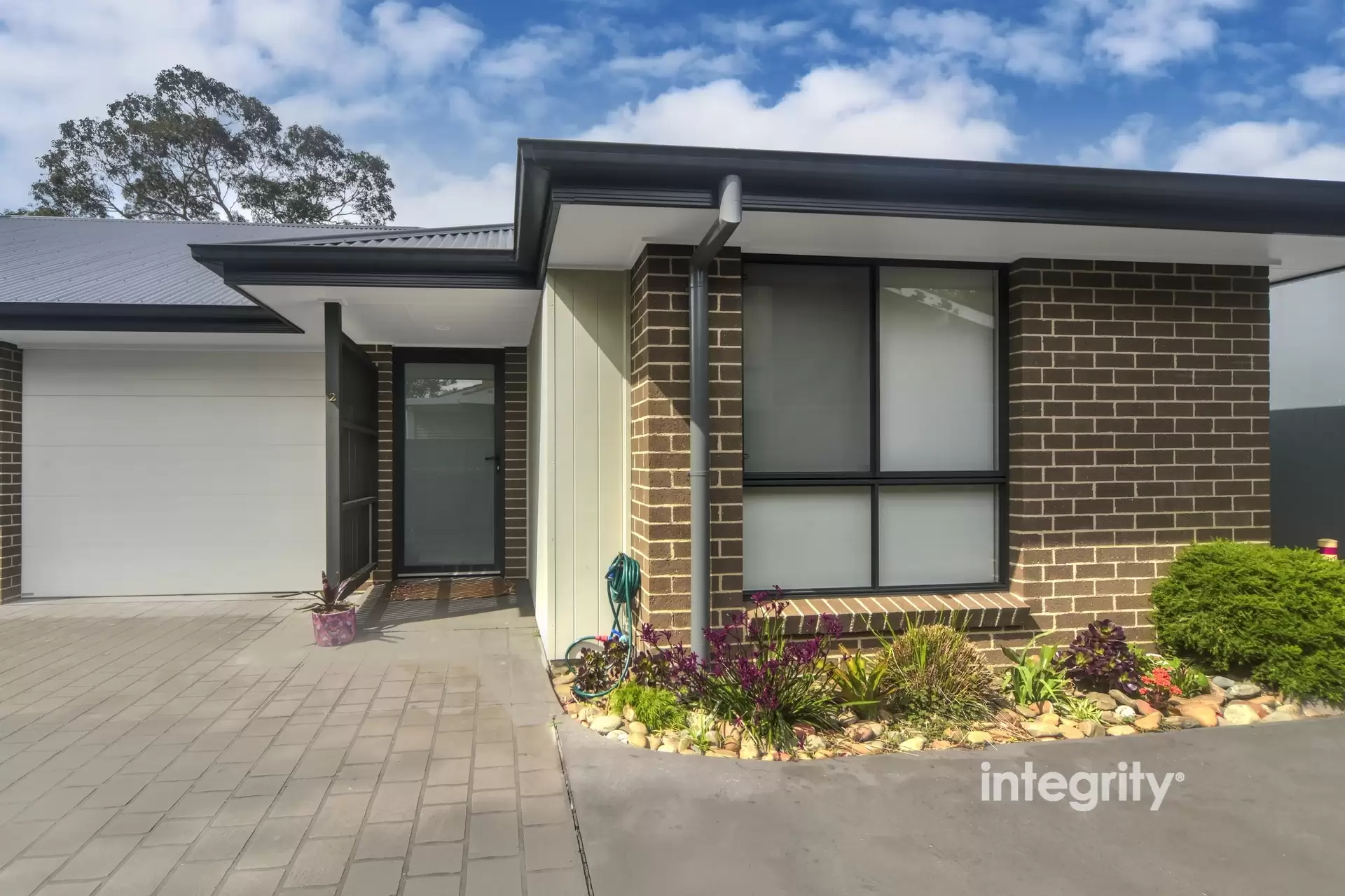 2/164 Illaroo Road, North Nowra Sold by Integrity Real Estate - image 1