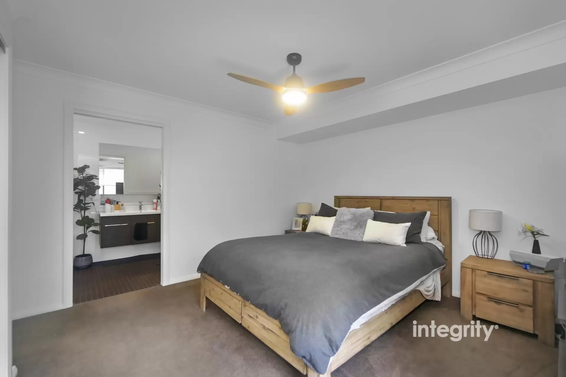2/164 Illaroo Road, North Nowra Sold by Integrity Real Estate - image 5