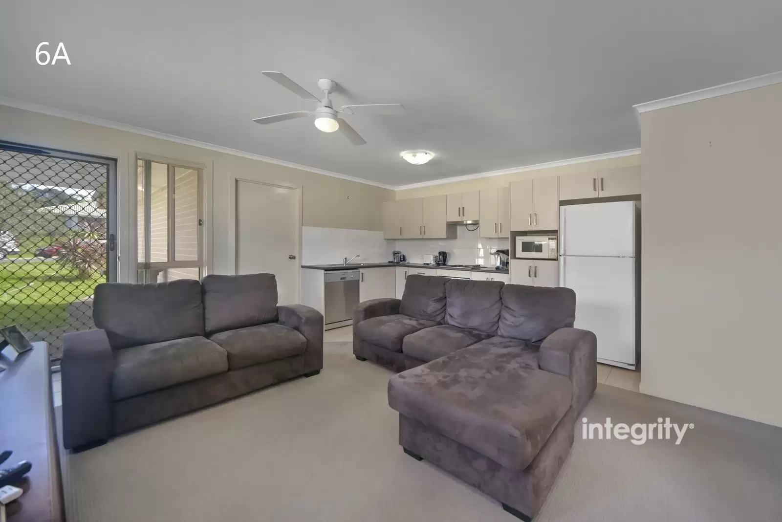 6 & 6A Doreen Court, West Nowra Sold by Integrity Real Estate - image 2