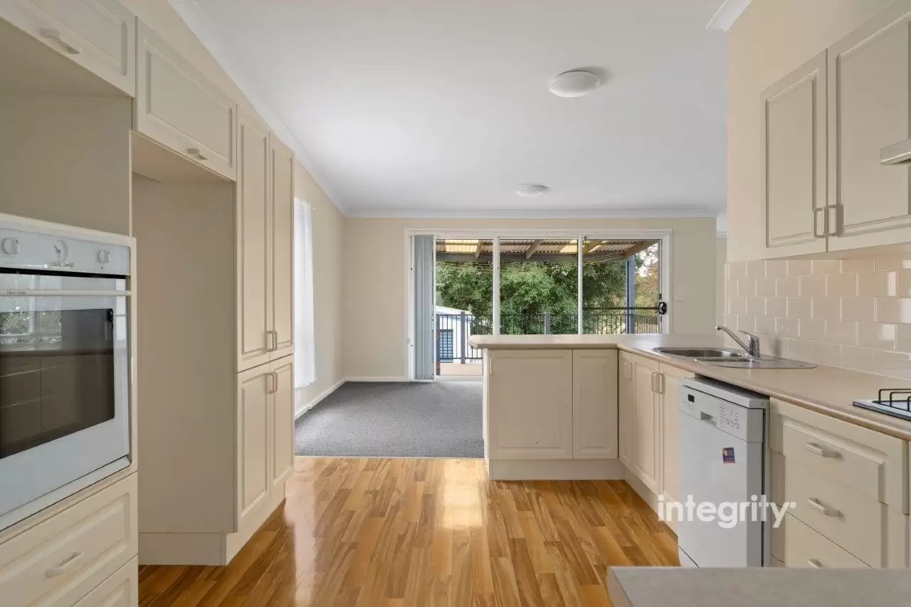 4 Elizabeth Avenue, Nowra Sold by Integrity Real Estate - image 3