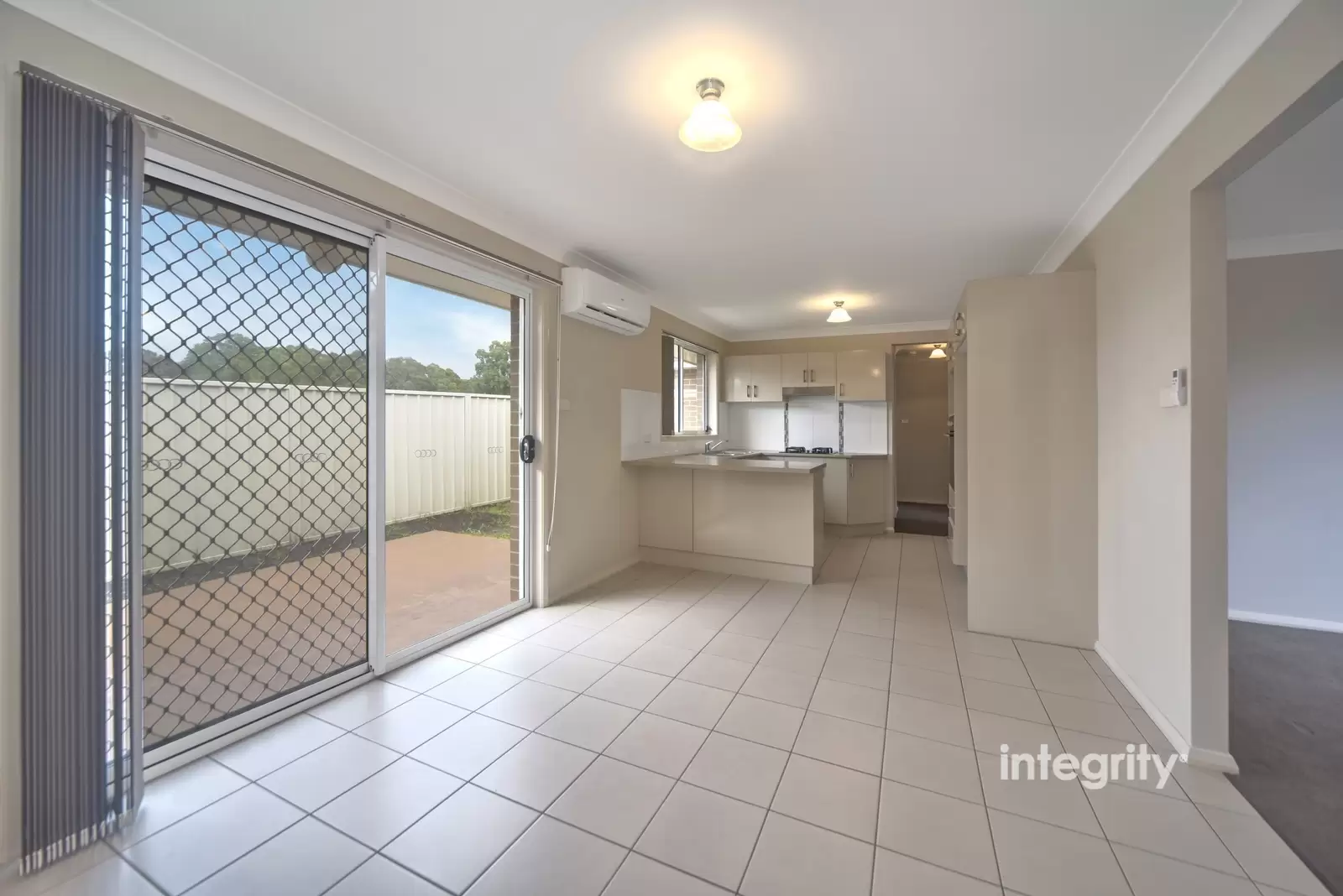 4/14 Hanover Close, South Nowra Sold by Integrity Real Estate - image 3