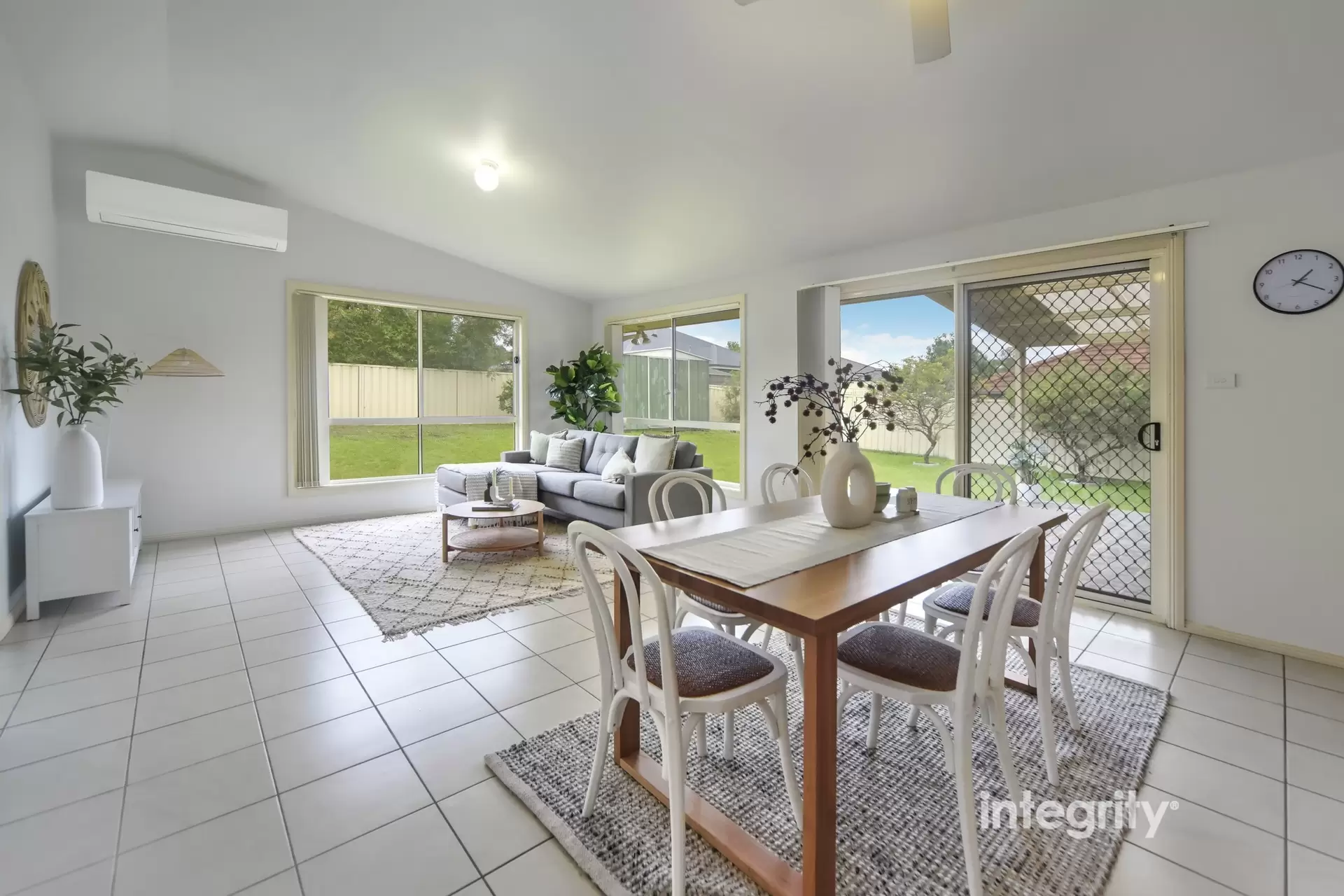 17 Blue Gum Way, North Nowra Sold by Integrity Real Estate - image 3
