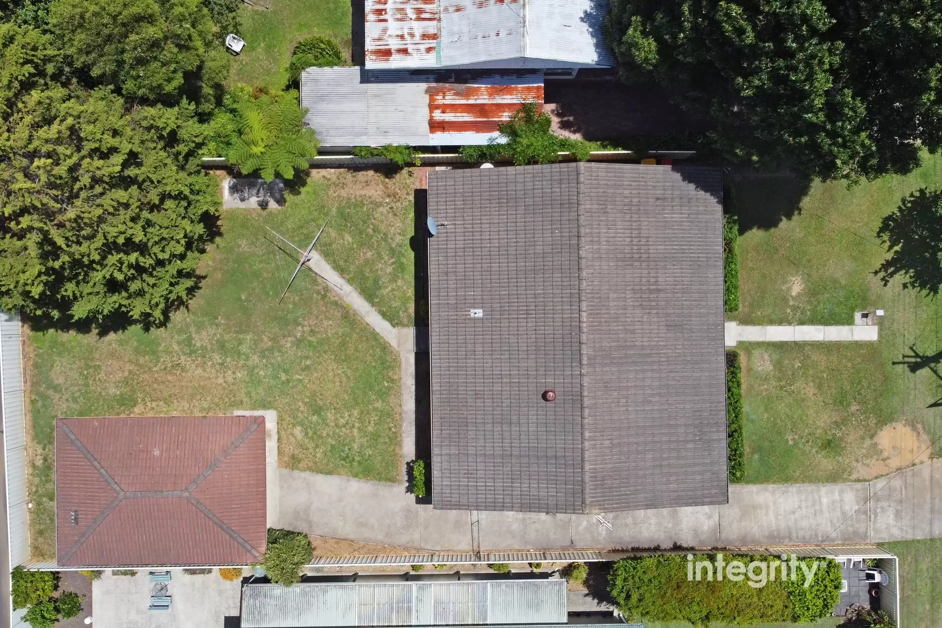 64 Cambewarra Road, Bomaderry Sold by Integrity Real Estate - image 11