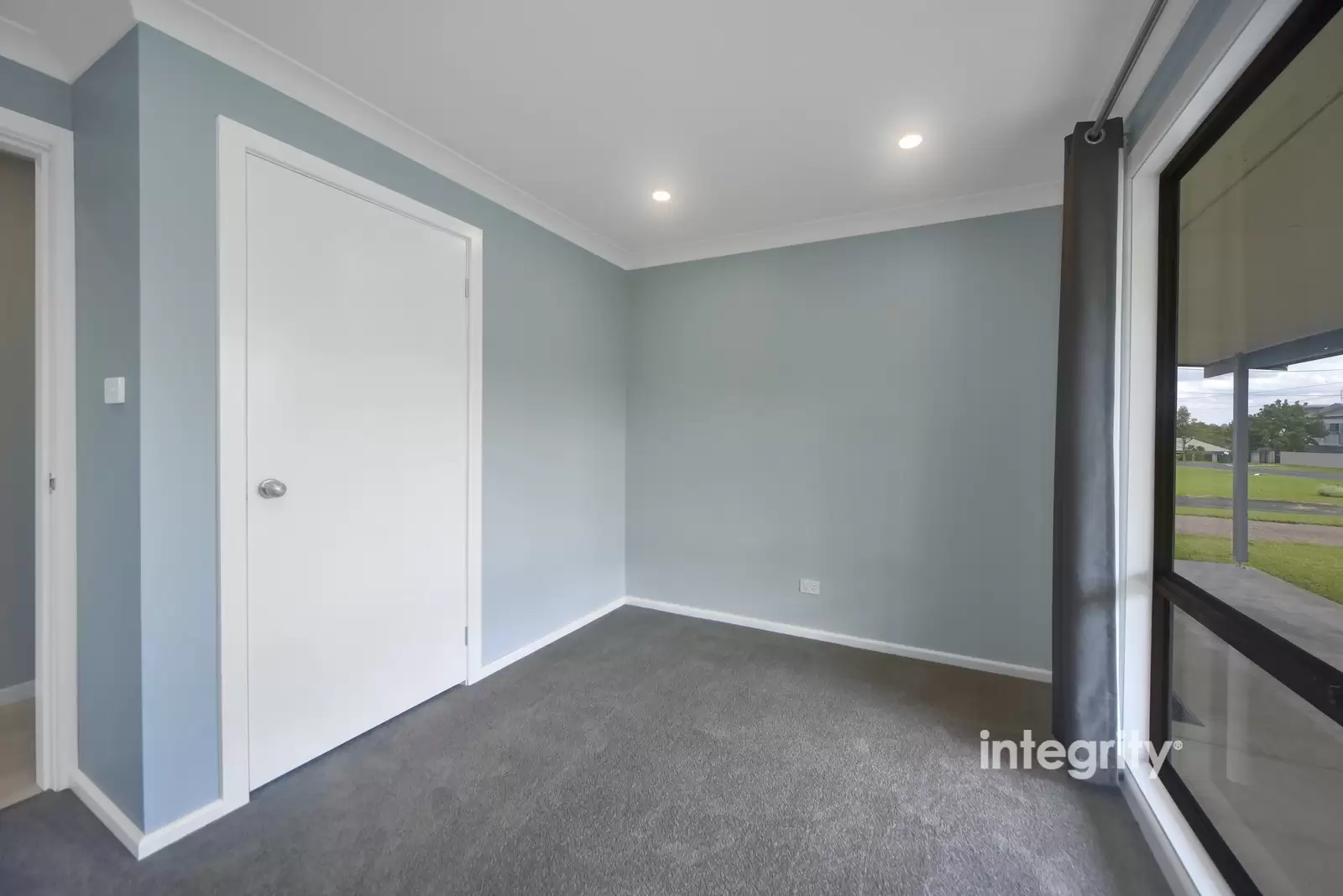 6 Tallayang Street, Bomaderry Sold by Integrity Real Estate - image 6
