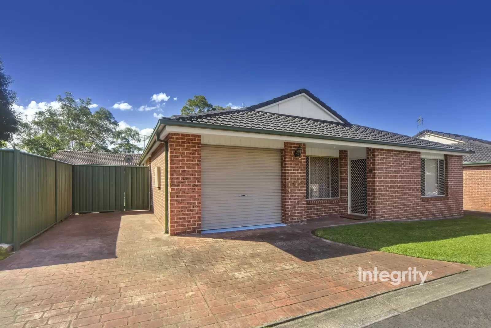 8/56 Brinawarr Street, Bomaderry Sold by Integrity Real Estate - image 3