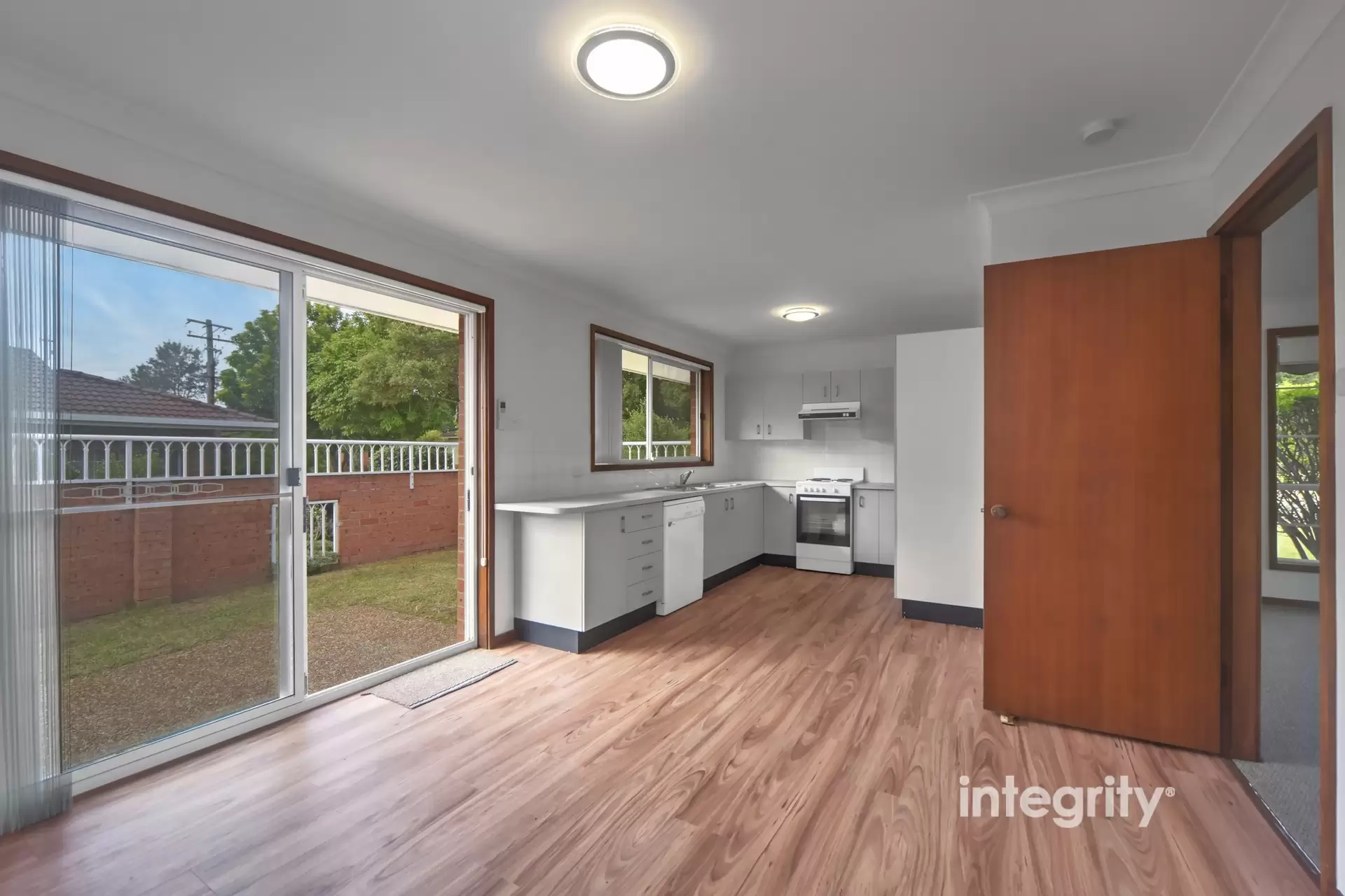 1/40 Lyndhurst Drive, Bomaderry Sold by Integrity Real Estate - image 2