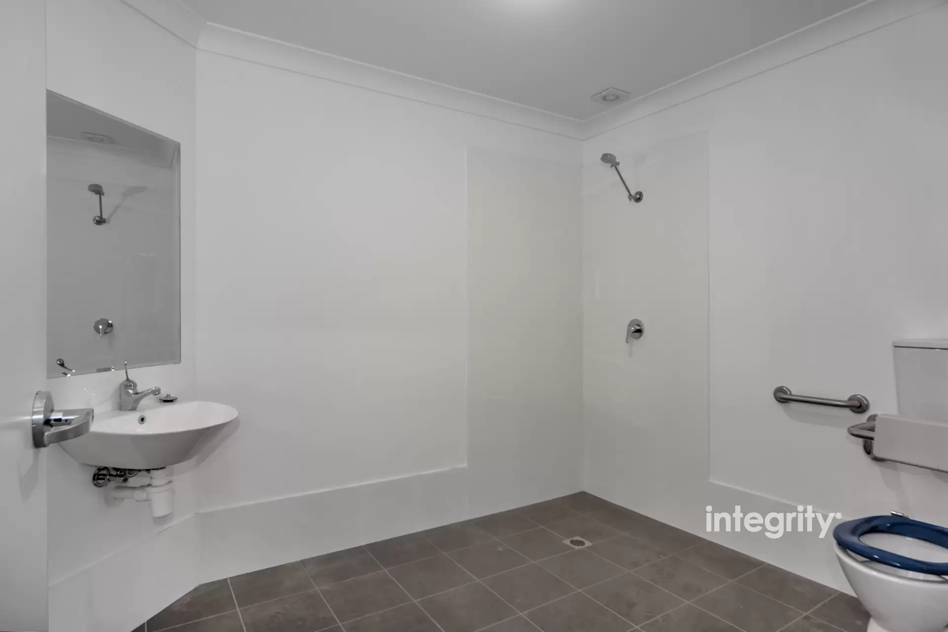 10/28-32 Trim Street, South Nowra Sold by Integrity Real Estate - image 4