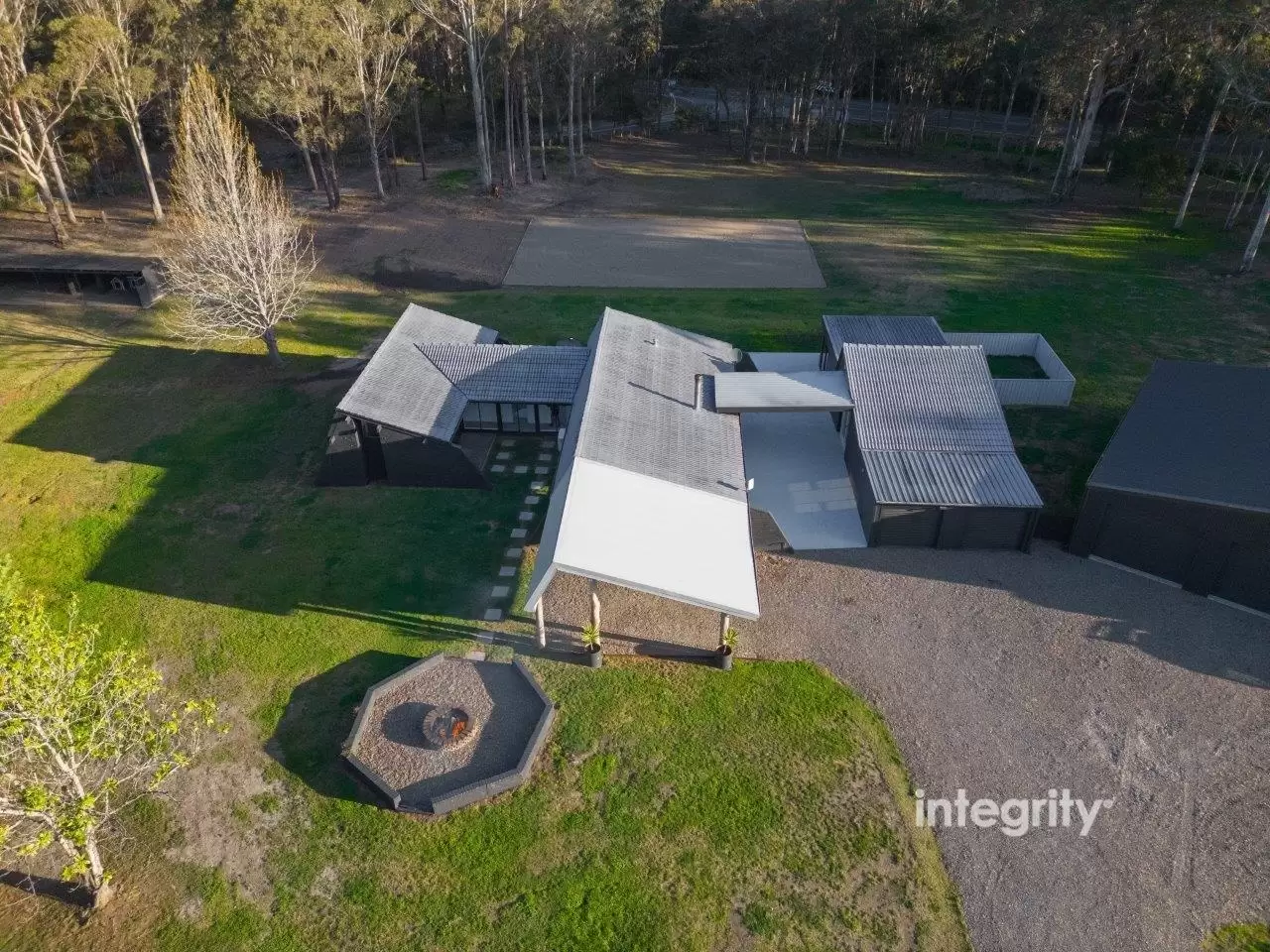 15 Old Woollamia Road, Falls Creek Sold by Integrity Real Estate - image 18