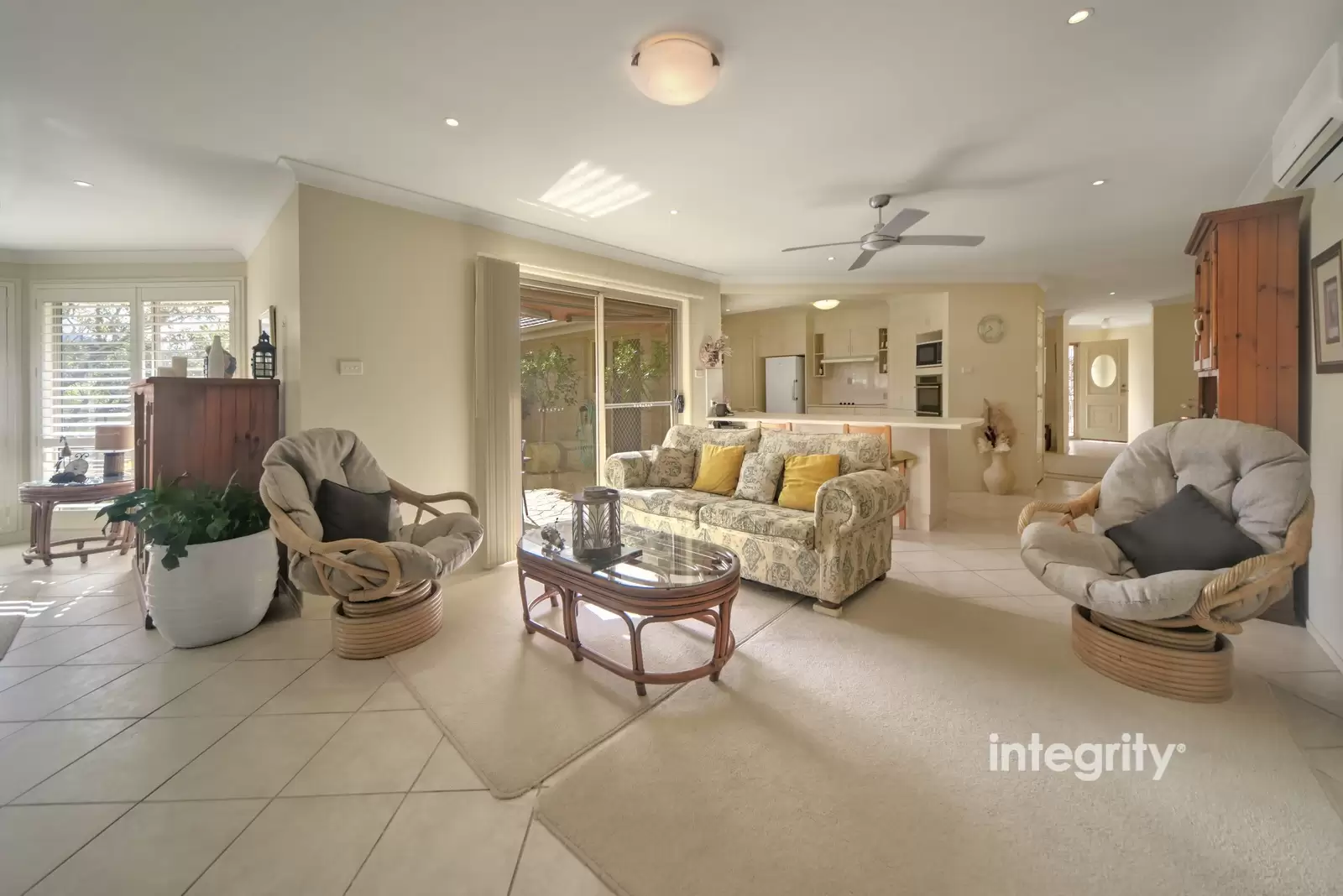4 Wisteria Place, Bomaderry Sold by Integrity Real Estate - image 8