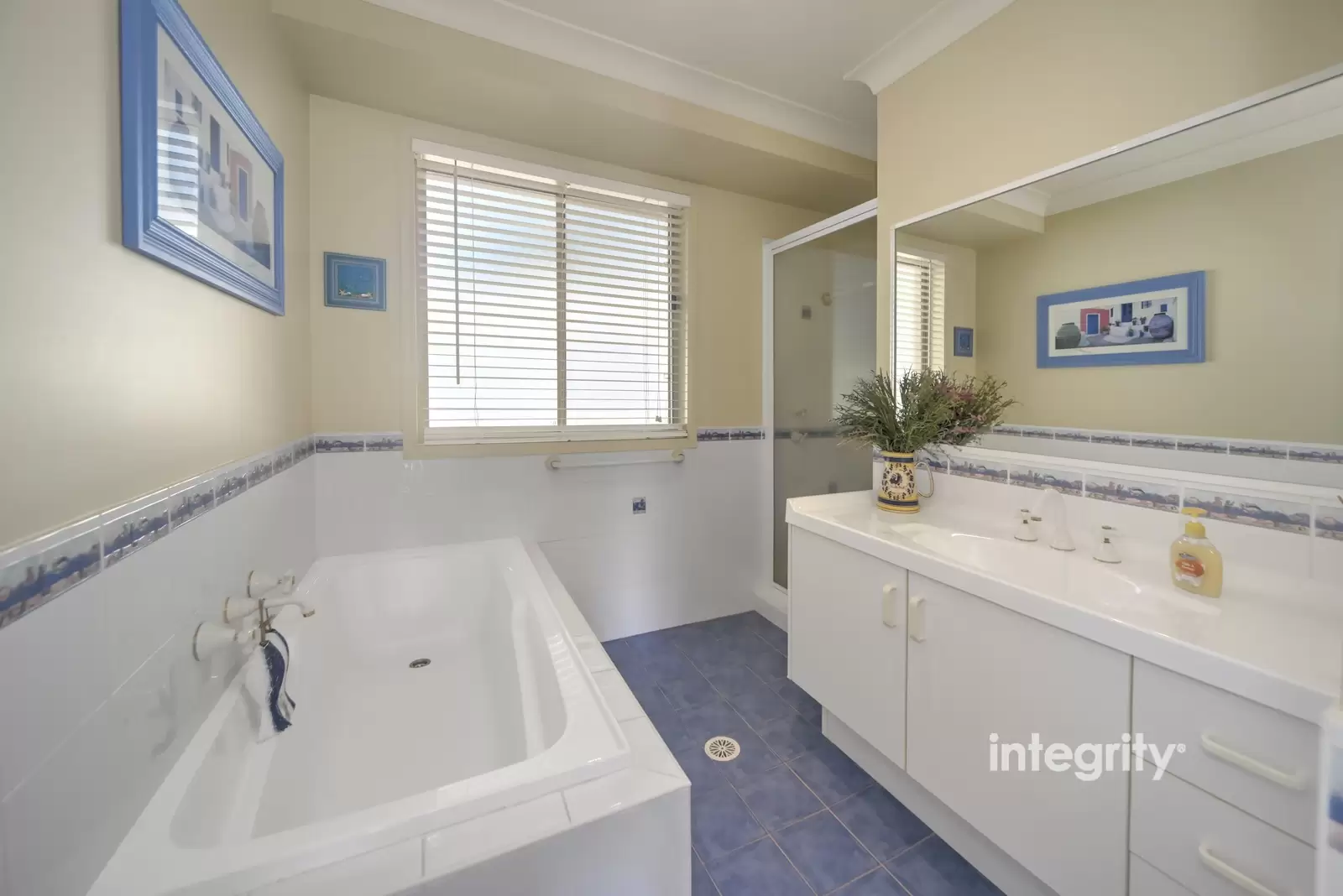 4 Wisteria Place, Bomaderry Sold by Integrity Real Estate - image 13