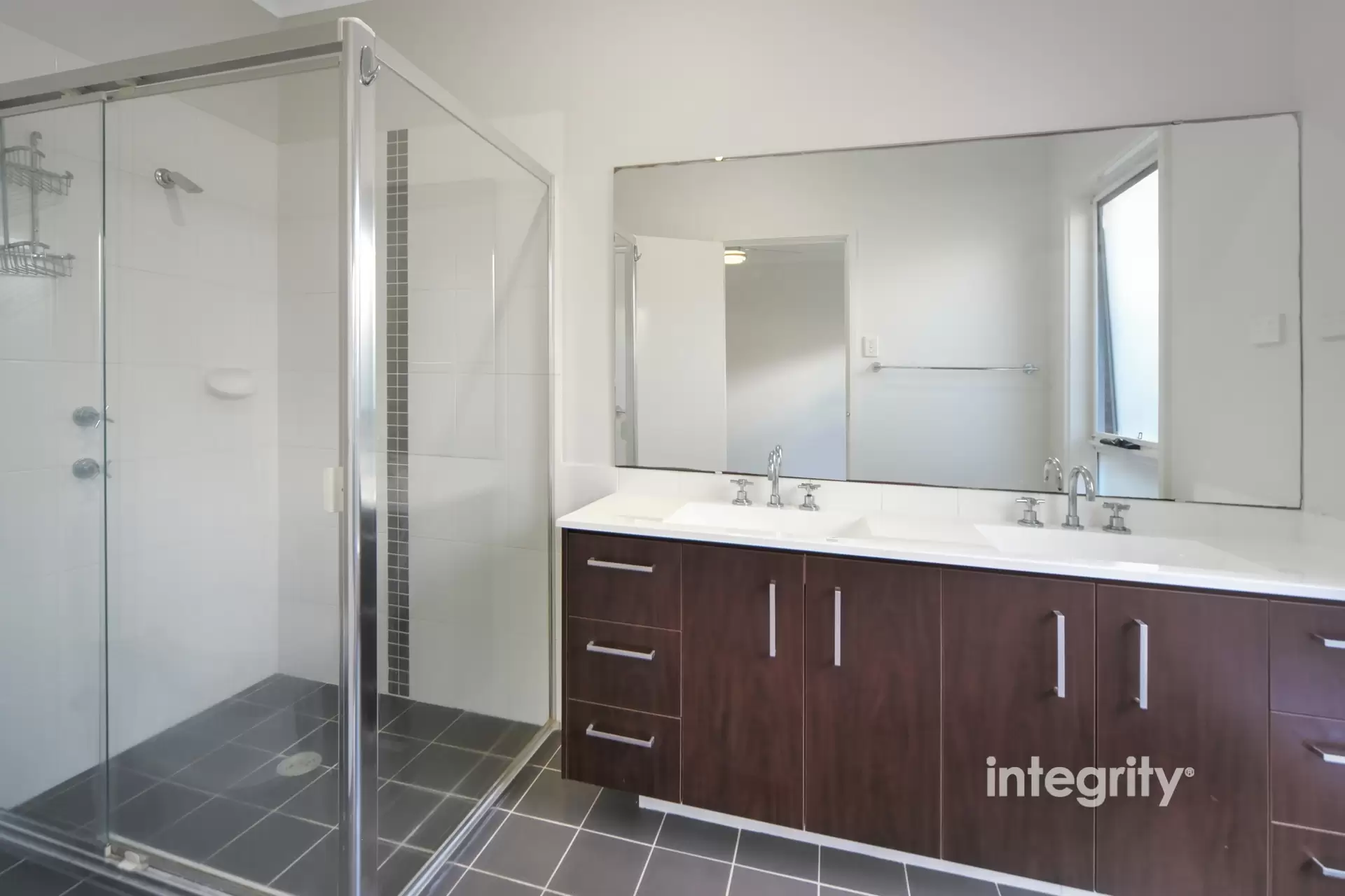 8 Bayswood Avenue, Vincentia Sold by Integrity Real Estate - image 8