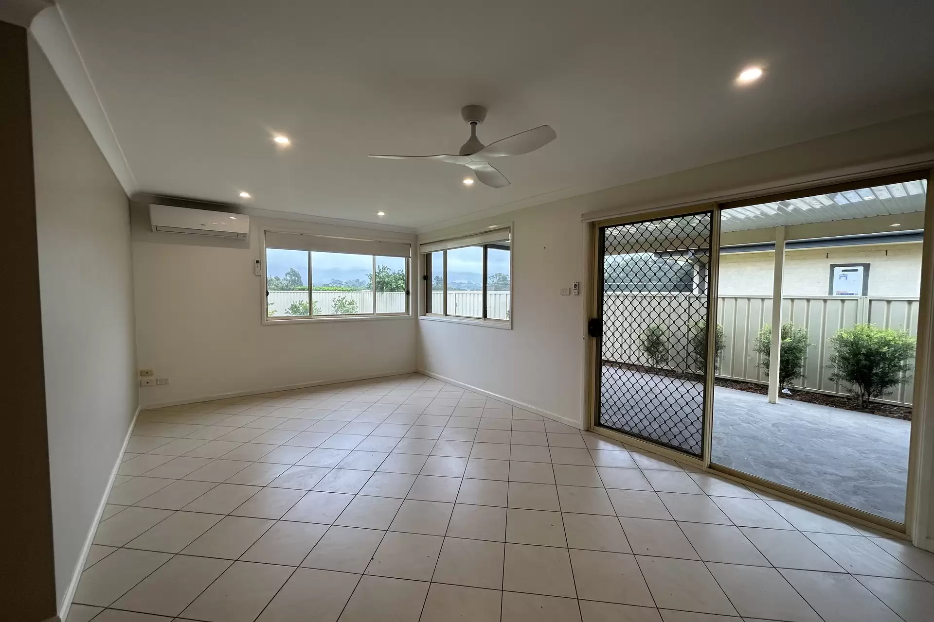 8 Emerald Drive, Meroo Meadow Leased by Integrity Real Estate - image 5