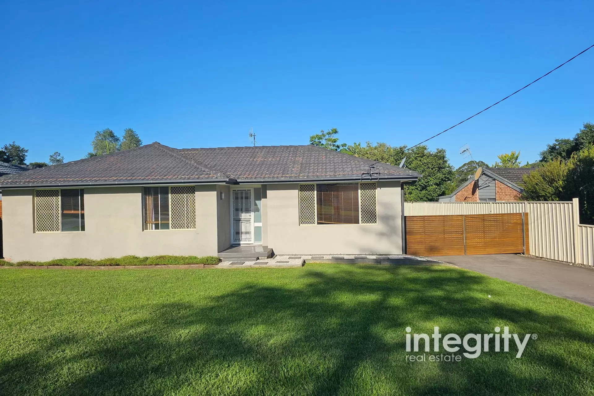 4 Condie Crescent, North Nowra Leased by Integrity Real Estate - image 1