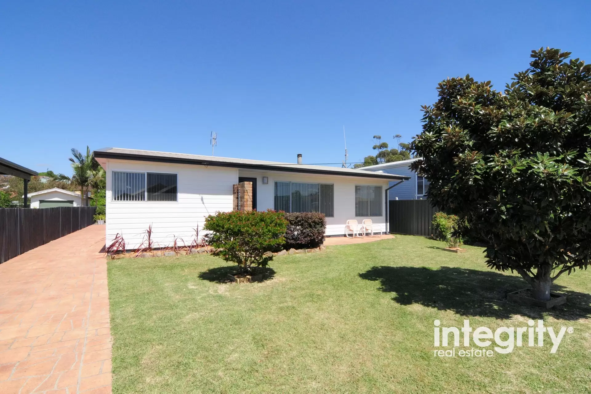 42 Adelaide Street, Greenwell Point Leased by Integrity Real Estate - image 1
