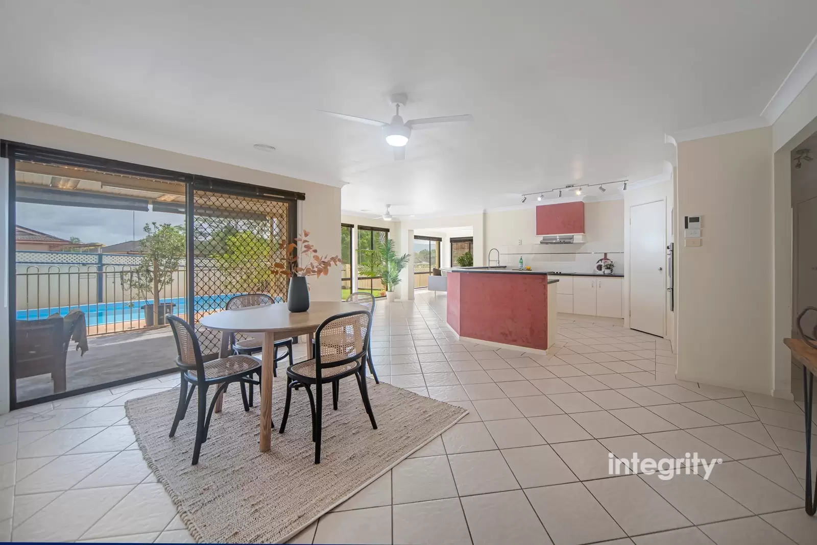 32 The Garden Walk, Worrigee Sold by Integrity Real Estate - image 7