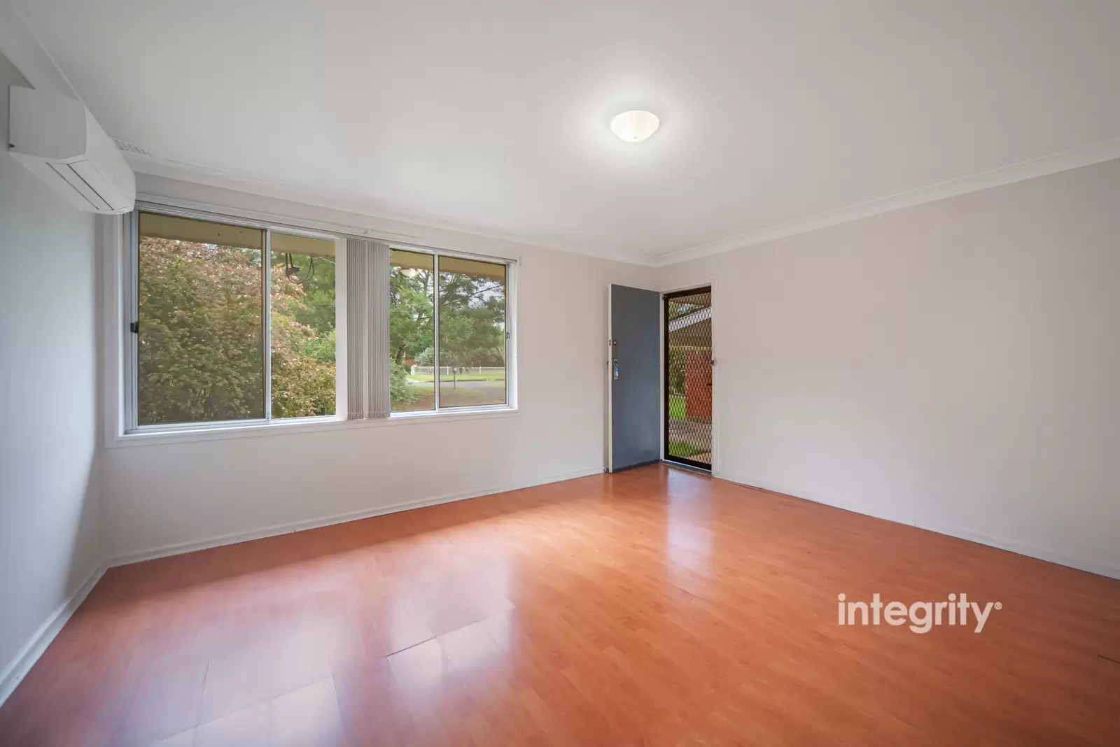 31 McDonald Avenue, Nowra For Sale by Integrity Real Estate - image 2