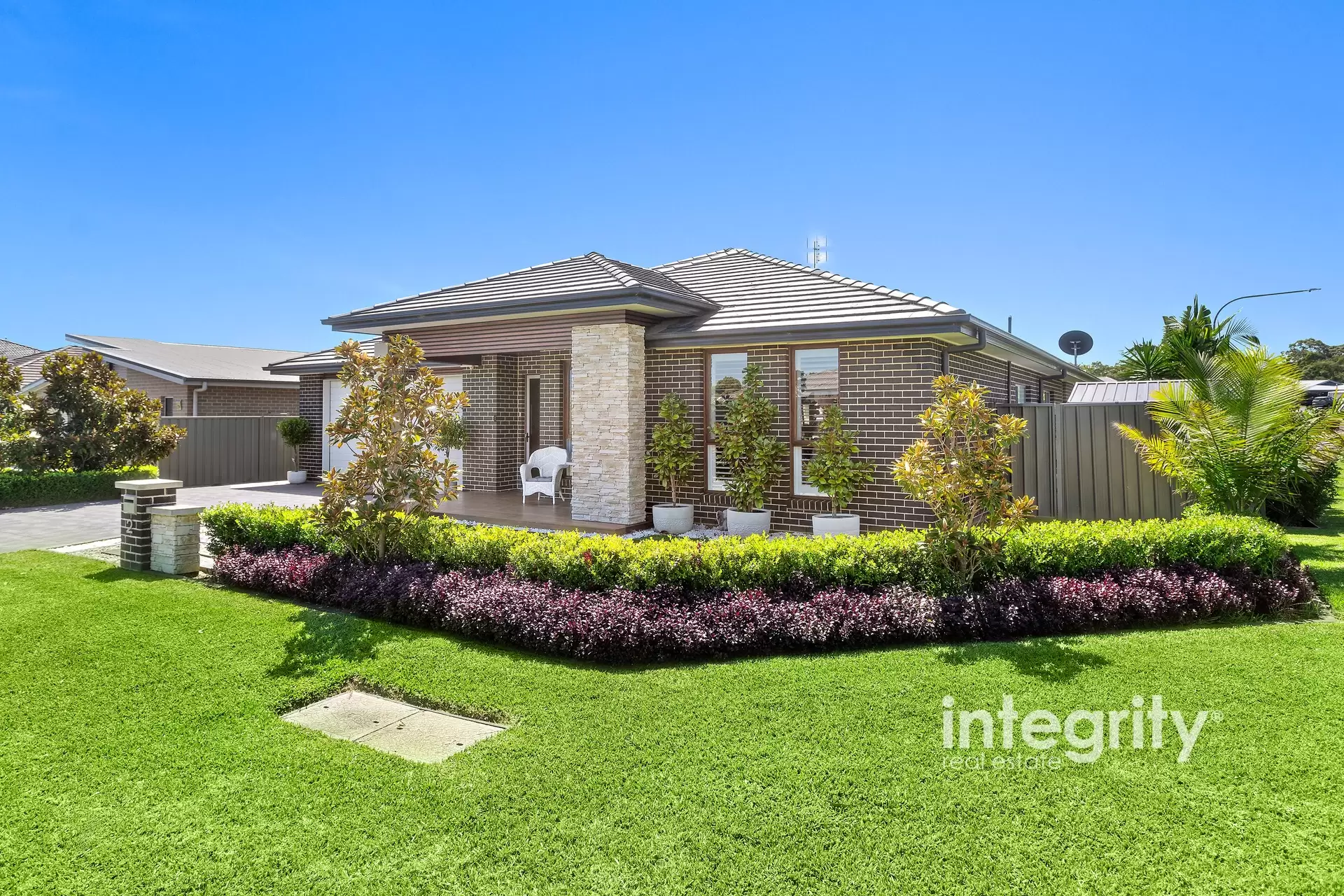 2 Hanover Close, South Nowra Leased by Integrity Real Estate - image 1