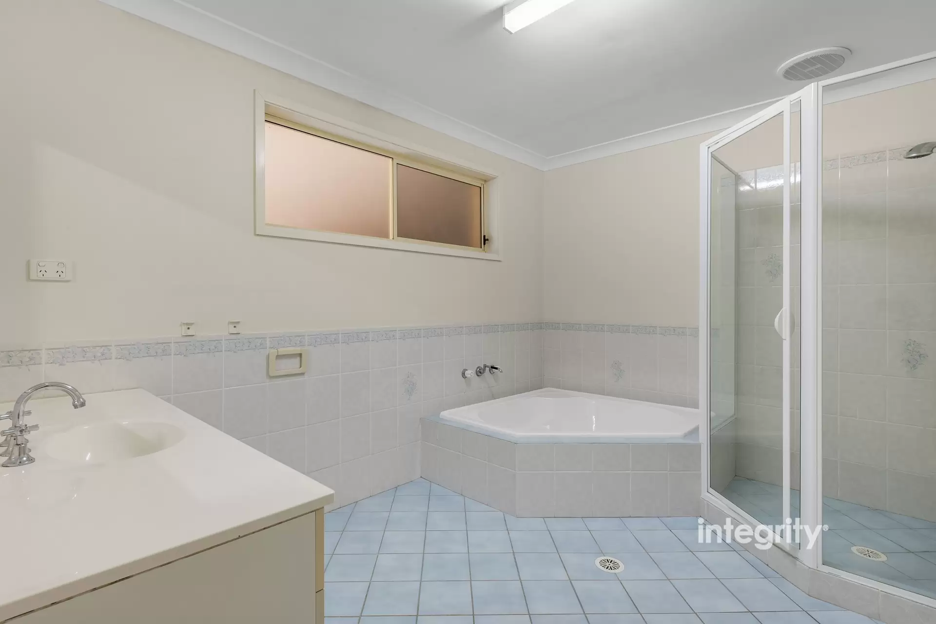 20 Rayleigh Drive, Worrigee Sold by Integrity Real Estate - image 9