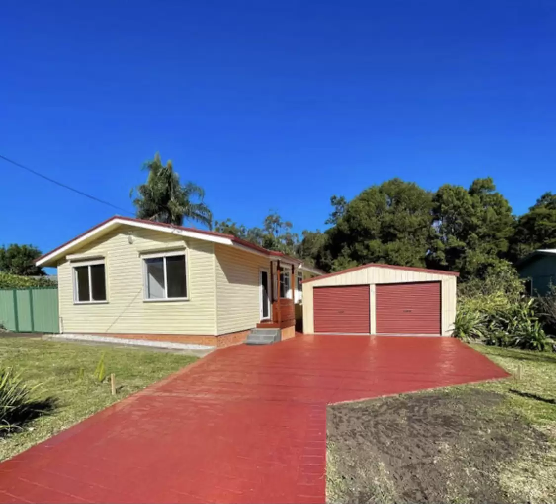 42 Birriley Street, Bomaderry Leased by Integrity Real Estate - image 1