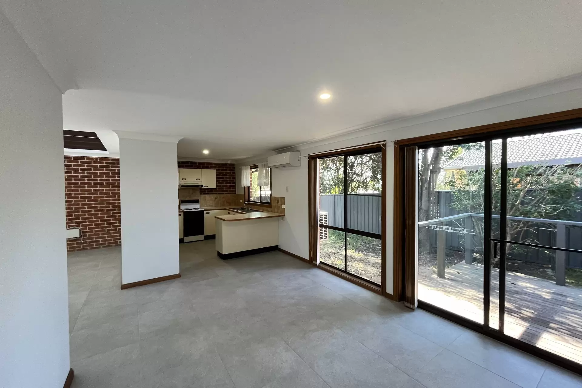 1/18 Wilari Close, Bomaderry Leased by Integrity Real Estate - image 5