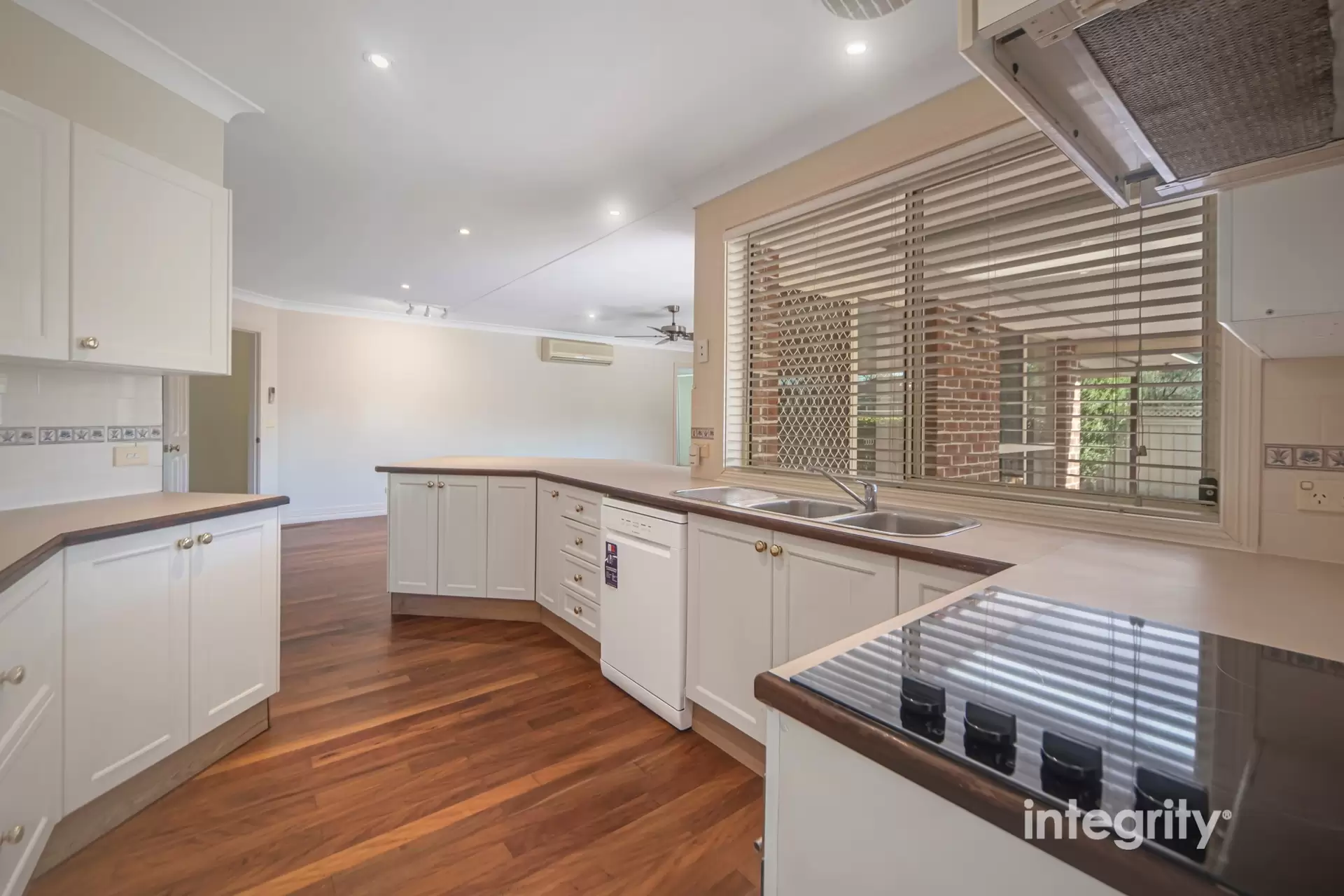 3 Peachtree Close, Worrigee For Sale by Integrity Real Estate - image 3