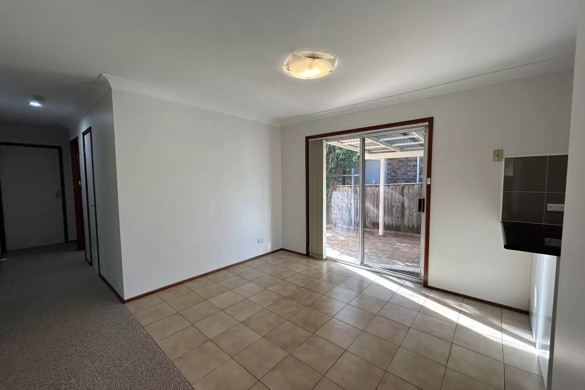 1/17 Wilari Close, Bomaderry Leased by Integrity Real Estate - image 3