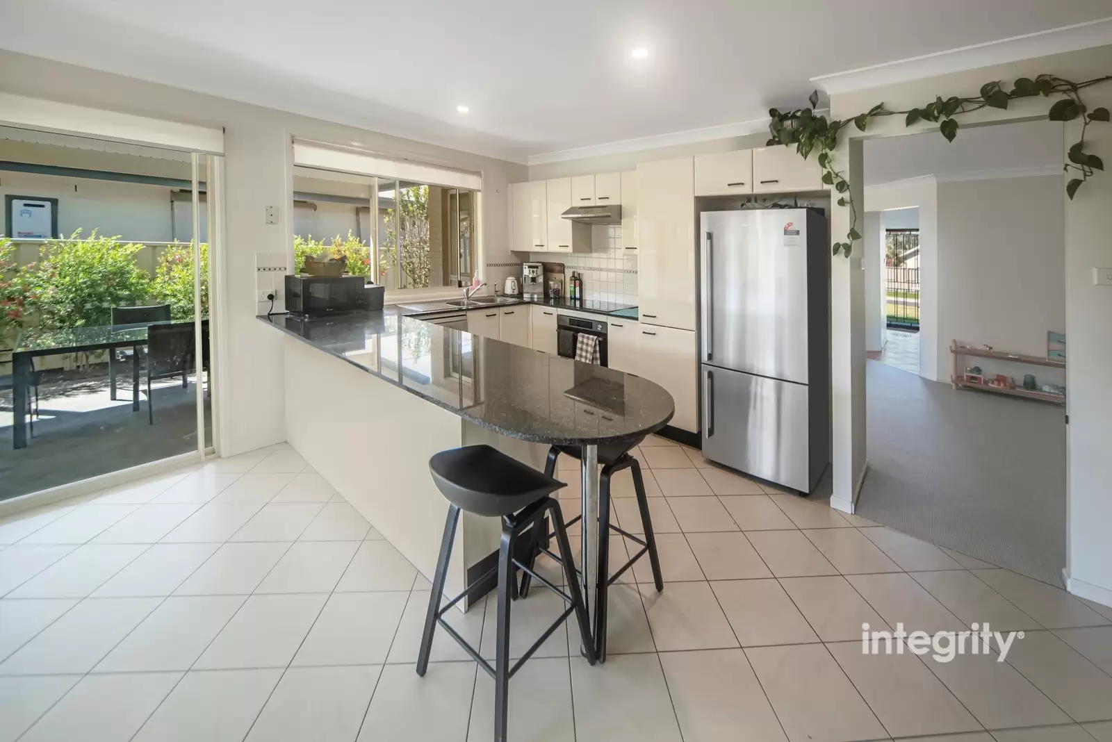 8 Emerald Drive, Meroo Meadow For Sale by Integrity Real Estate - image 2