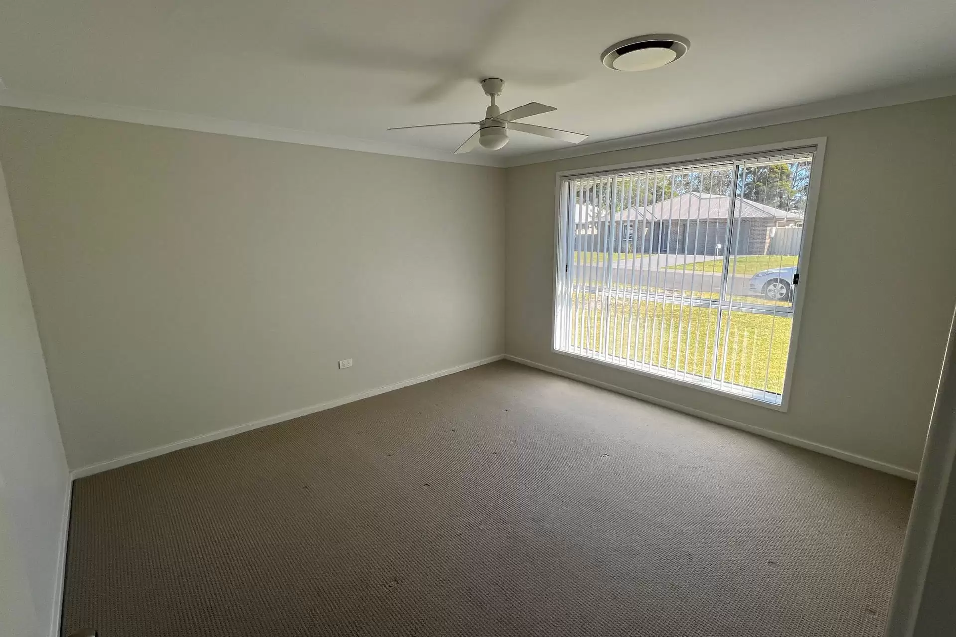 15 Caladenia Crescent, South Nowra For Lease by Integrity Real Estate - image 3