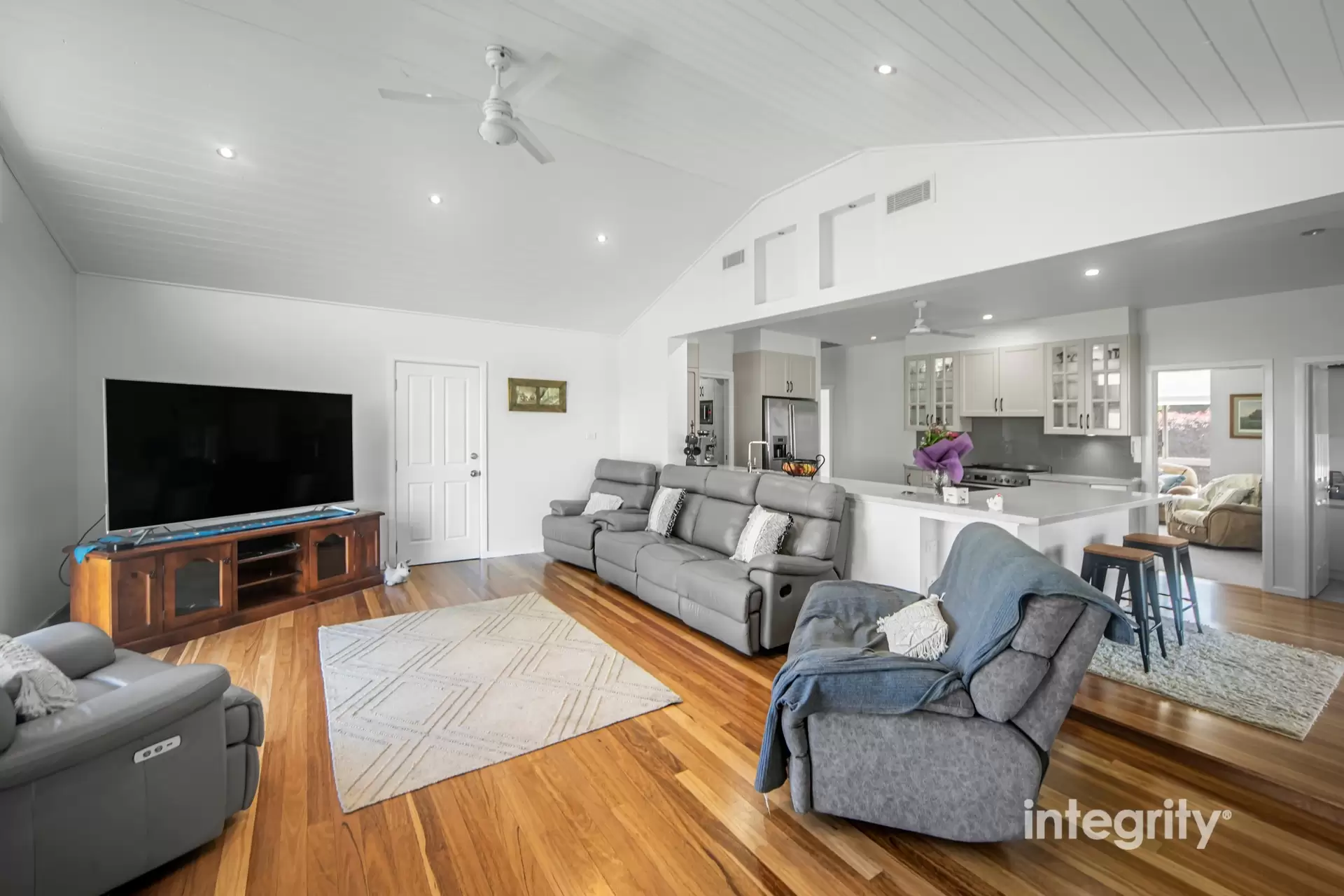 346 Comerong Island Road, Terara For Sale by Integrity Real Estate - image 3