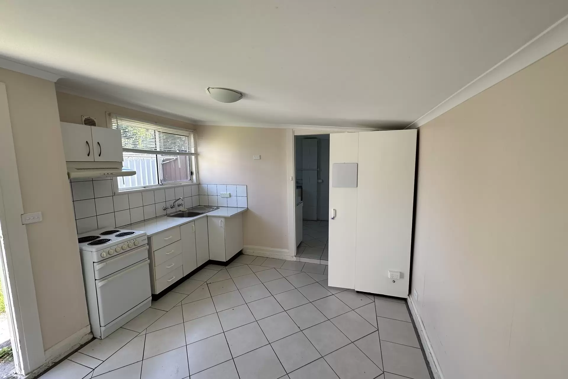 3/61 Wallace Street, Nowra For Lease by Integrity Real Estate - image 3