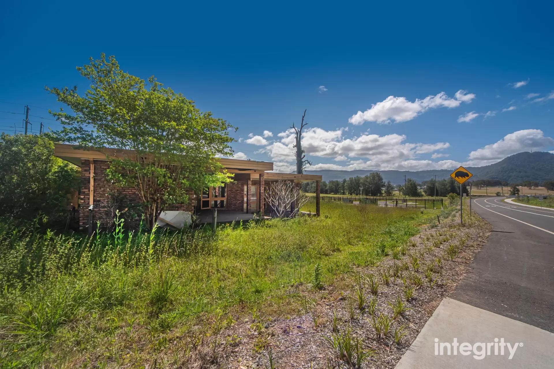 333 Illaroo Road, Bangalee Auction by Integrity Real Estate - image 2