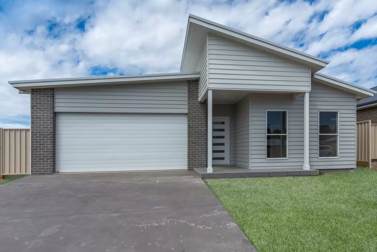 11 Brassia Rise, South Nowra For Lease by Integrity Real Estate