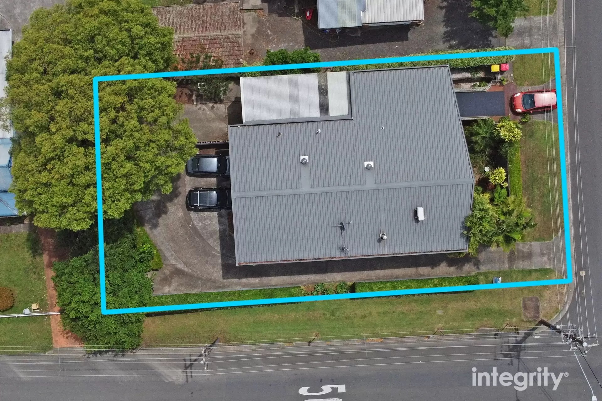 2 Tarawara Street, Bomaderry For Sale by Integrity Real Estate - image 14