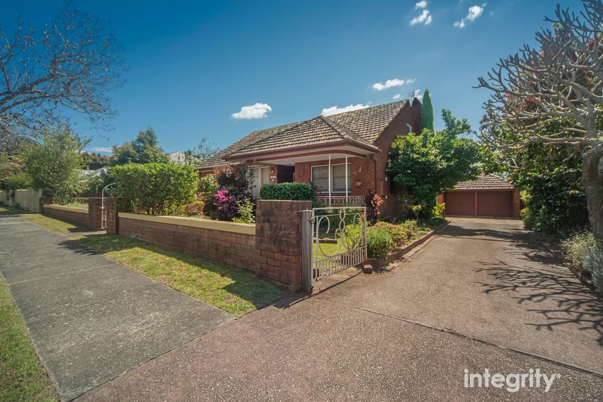 17 Junction Street, Nowra Auction by Integrity Real Estate - image 2