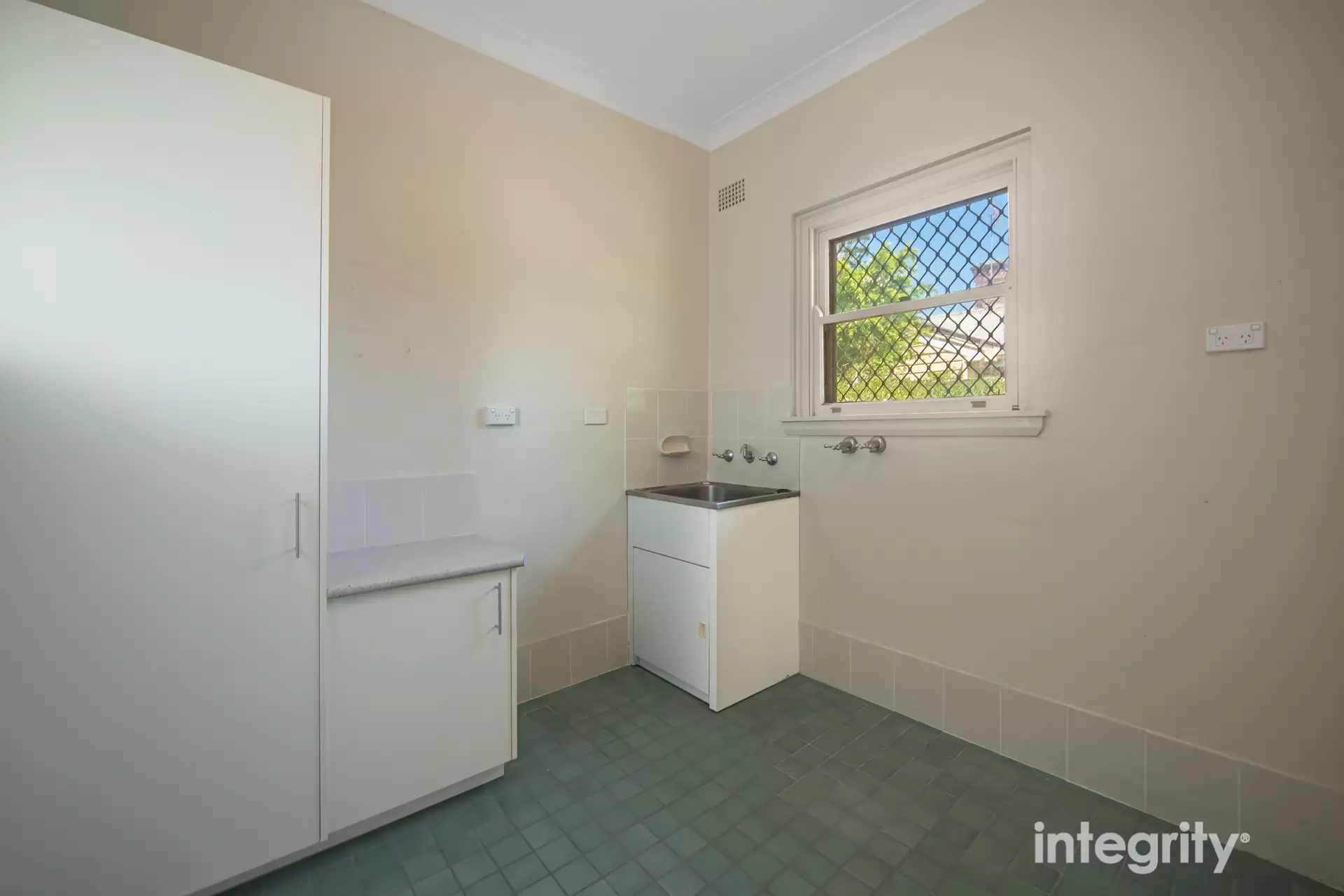 17 Junction Street, Nowra Auction by Integrity Real Estate - image 9