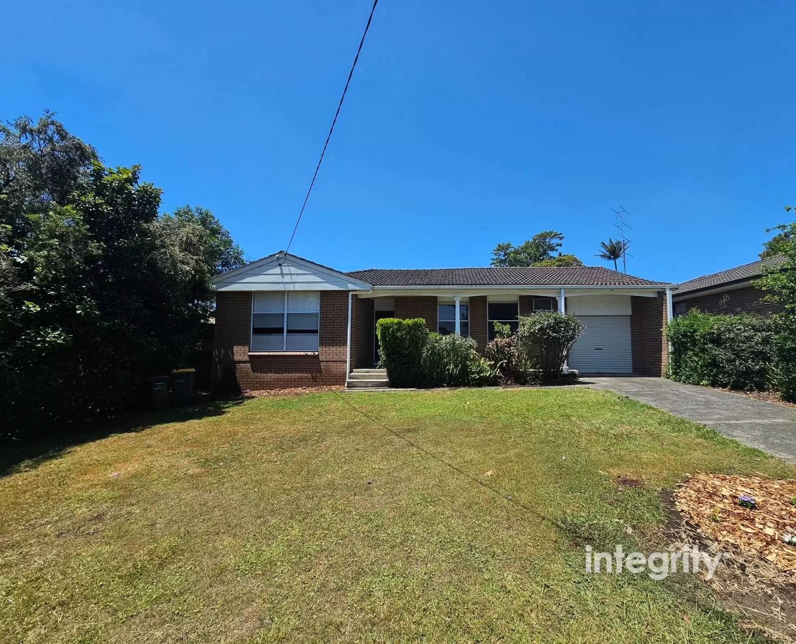 14 Amalfi Crescent, Nowra For Lease by Integrity Real Estate