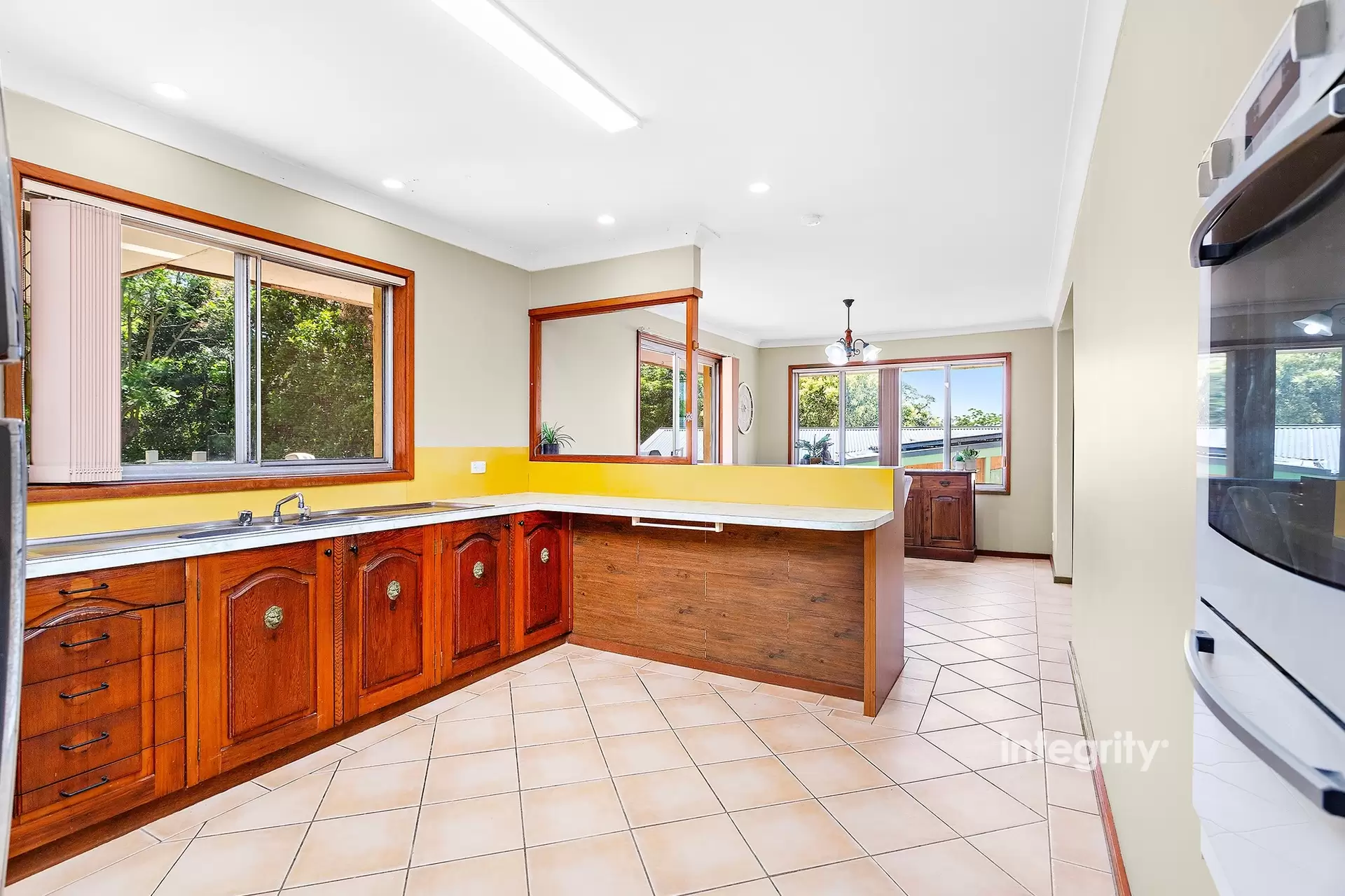 65 Birriley Street, Bomaderry For Sale by Integrity Real Estate - image 5