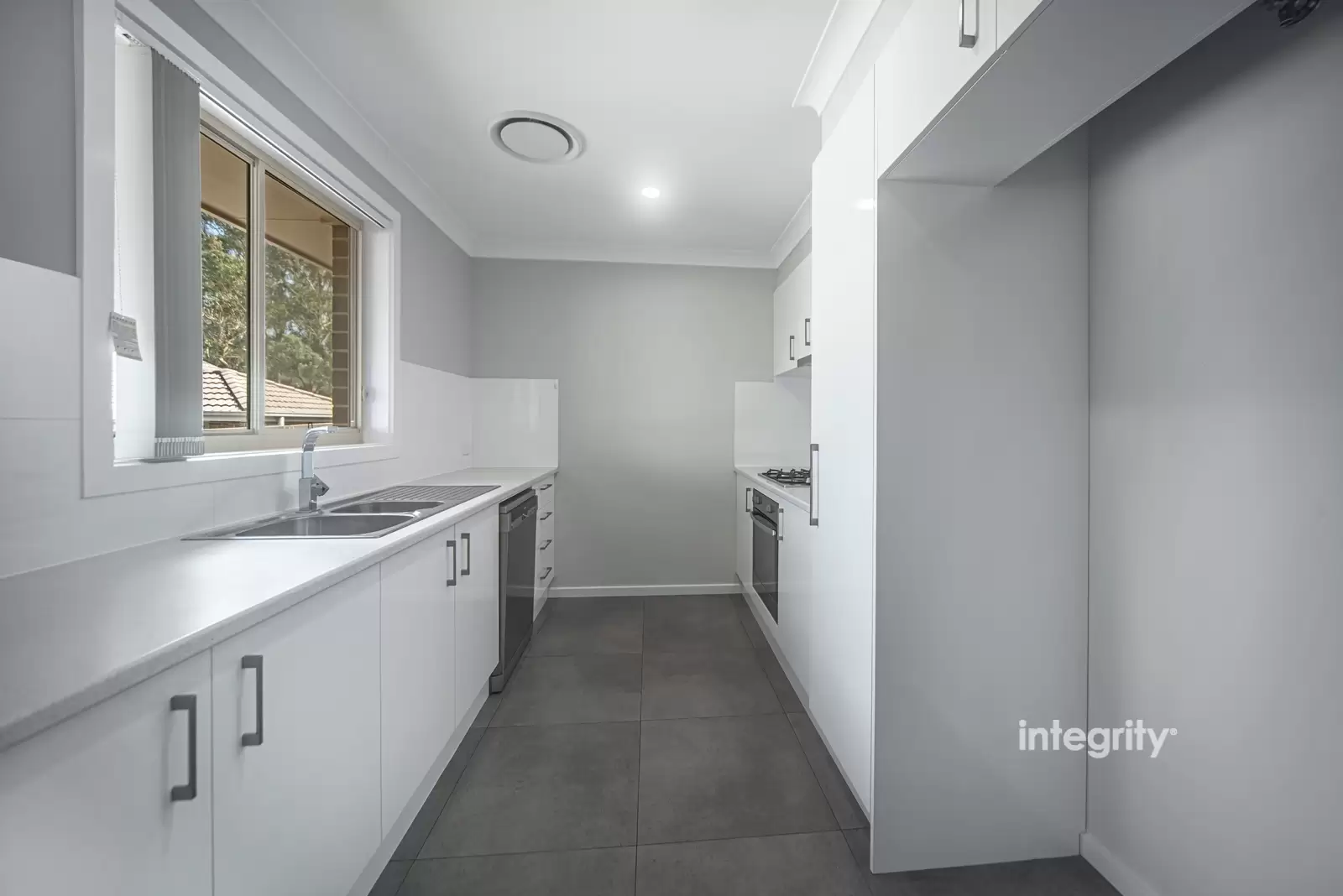 3/19 Sugarwood Road, Worrigee Sold by Integrity Real Estate - image 4