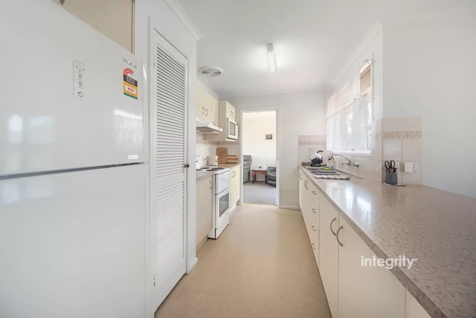 42 Salisbury Drive, Nowra Sold by Integrity Real Estate - image 3