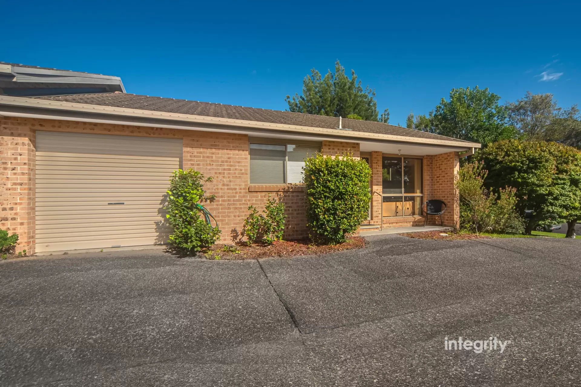 1/6 Carisbrooke Close, Bomaderry For Sale by Integrity Real Estate