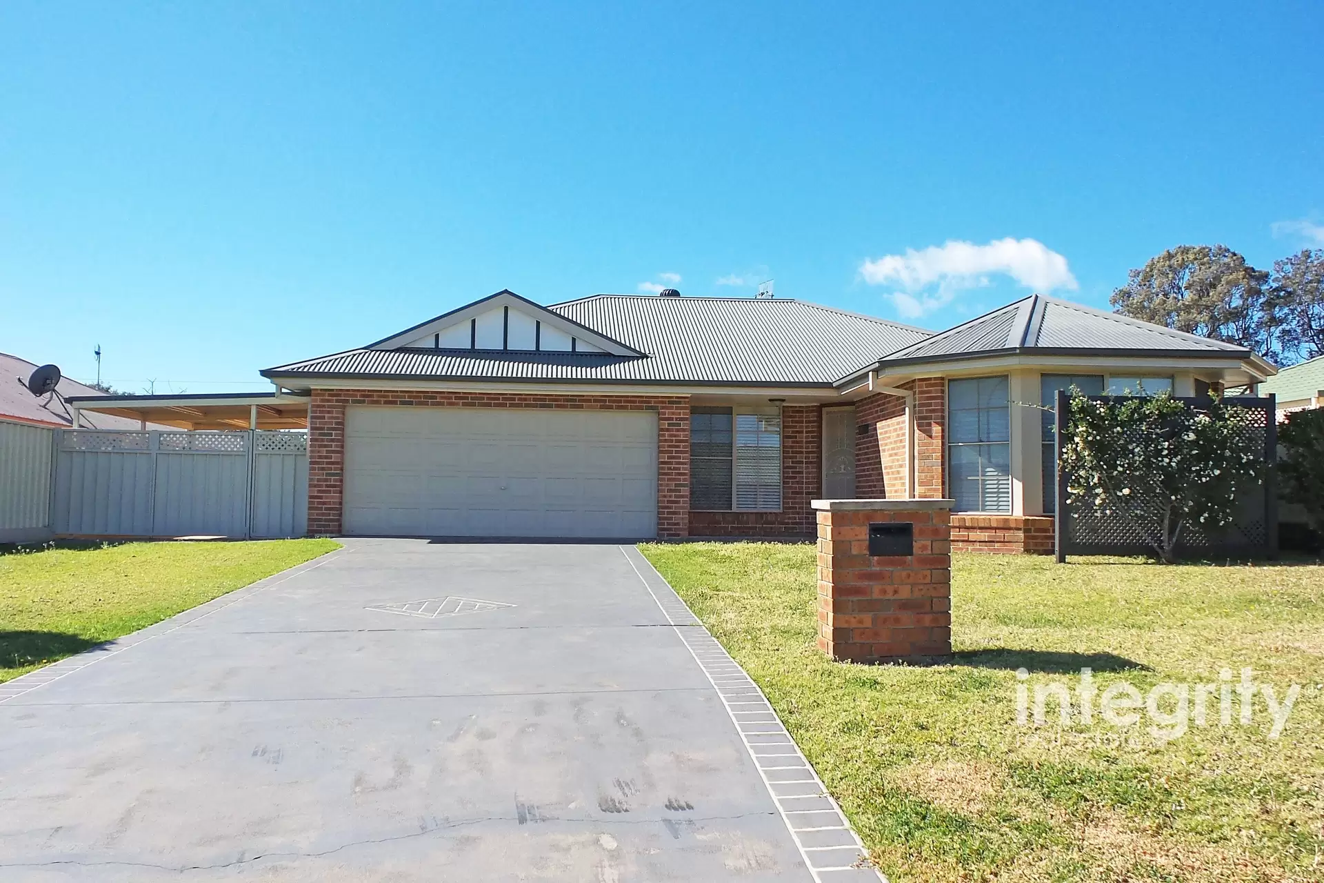 57 Burradoo Crescent, Nowra For Lease by Integrity Real Estate - image 1