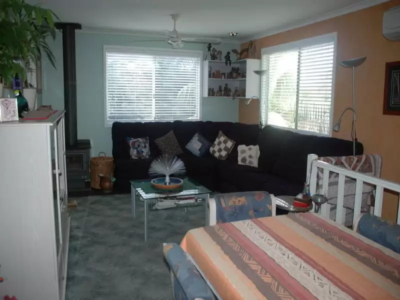 Bomaderry Sold by Integrity Real Estate - image 4