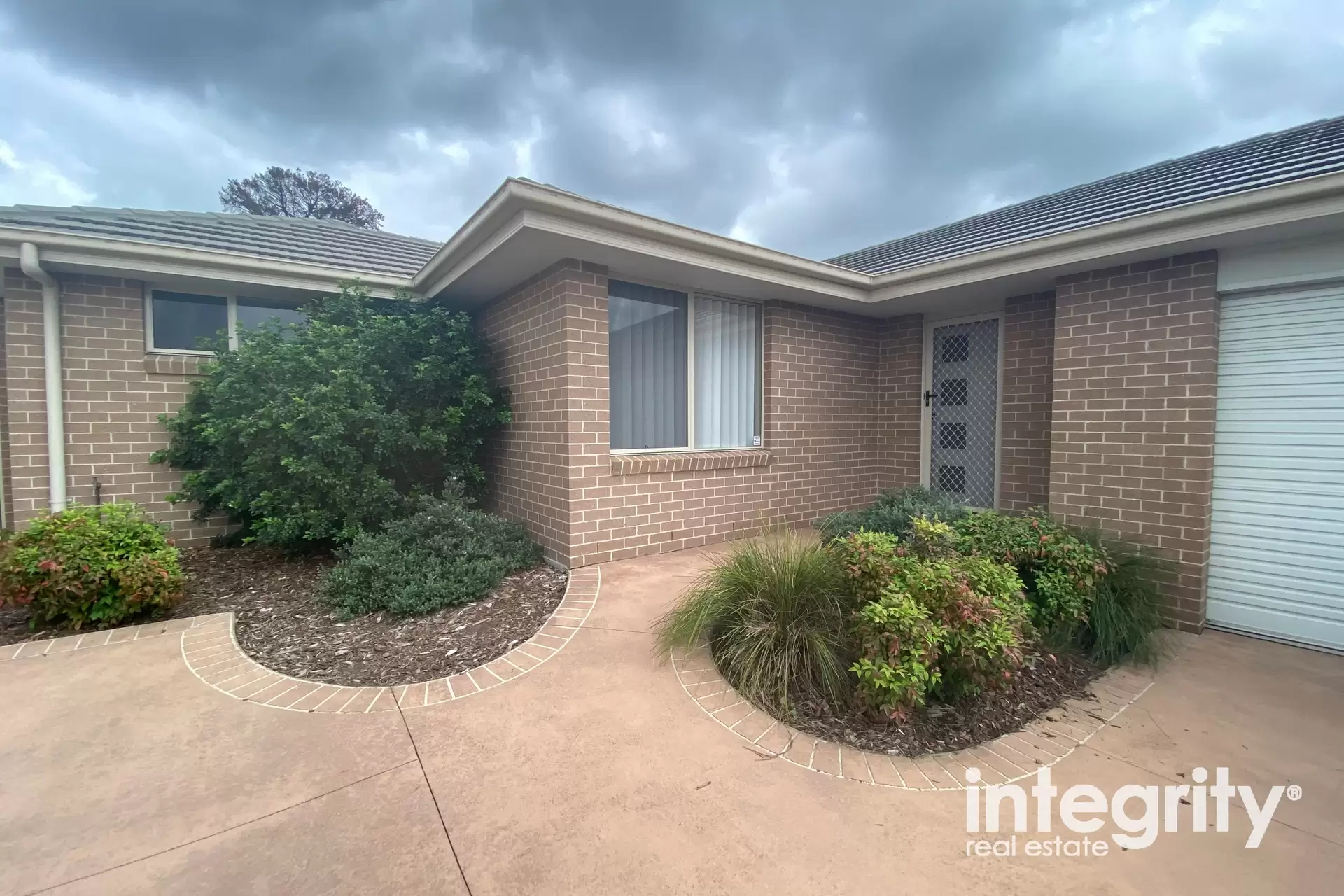 2/123A Meroo Road, Bomaderry For Lease by Integrity Real Estate