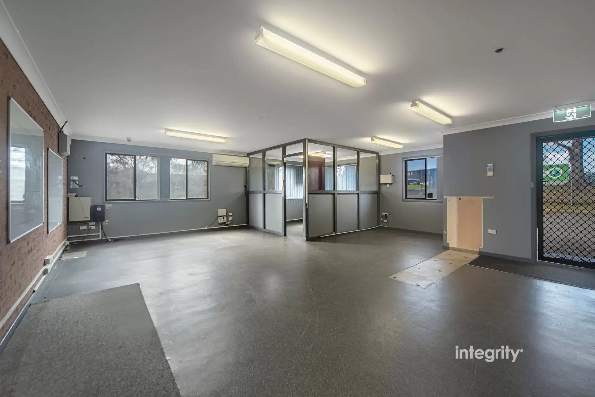 21 Norfolk Avenue, South Nowra Auction by Integrity Real Estate - image 7