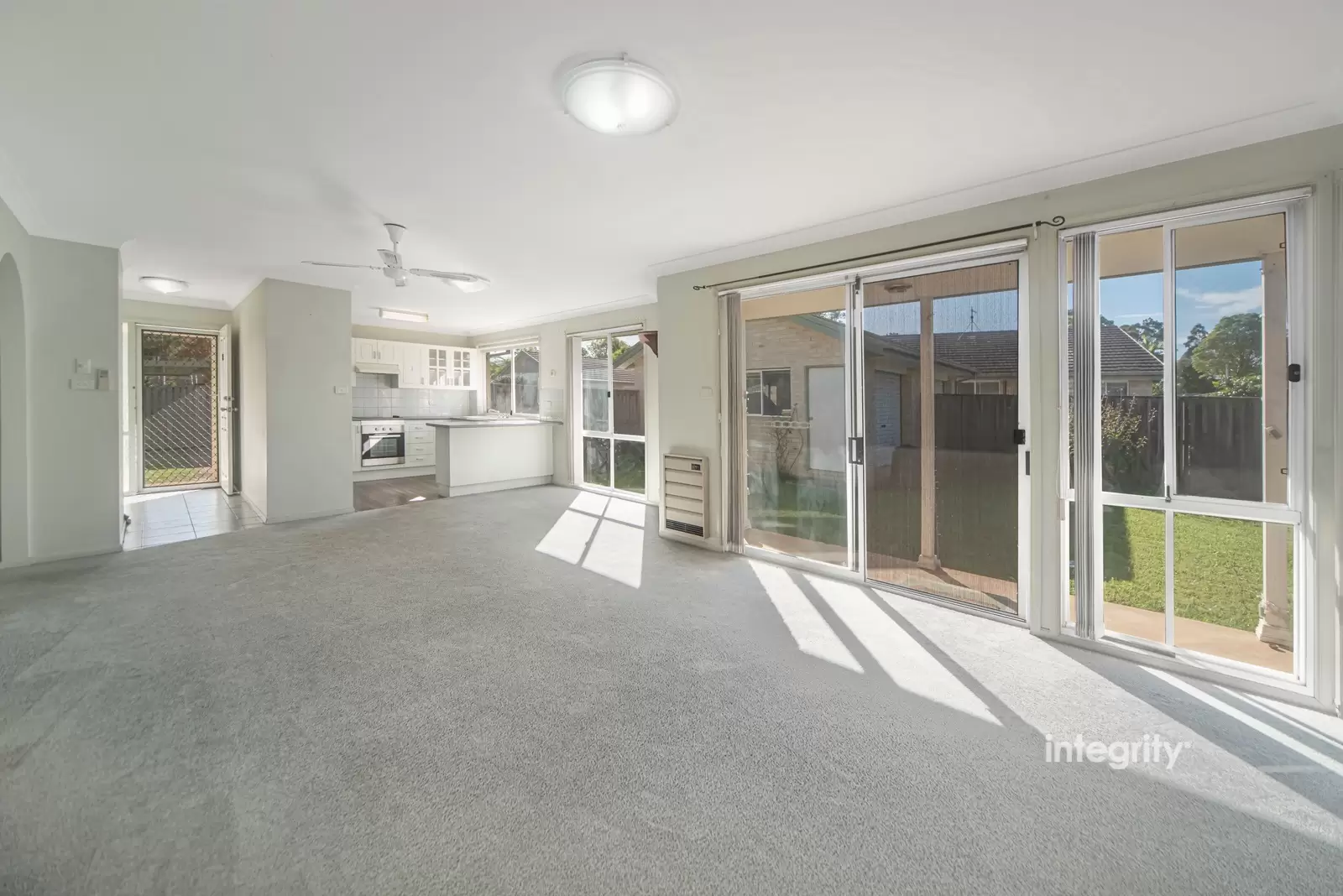 8/50 Hillcrest Avenue, South Nowra For Sale by Integrity Real Estate - image 3