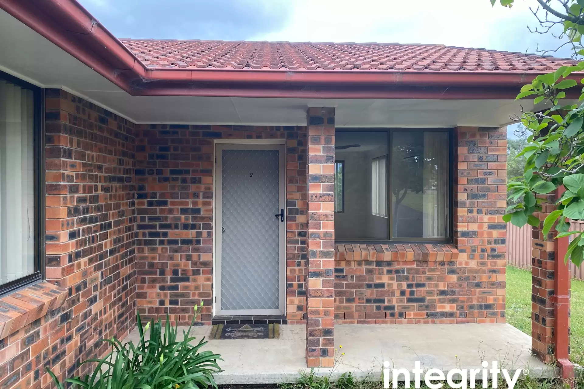 2/91 Pitt Street, North Nowra Leased by Integrity Real Estate