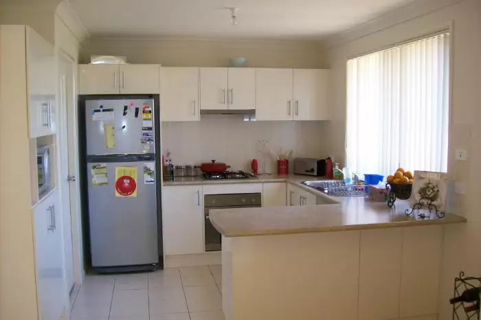 8/8 Meroo Road, Bomaderry For Lease by Integrity Real Estate - image 2
