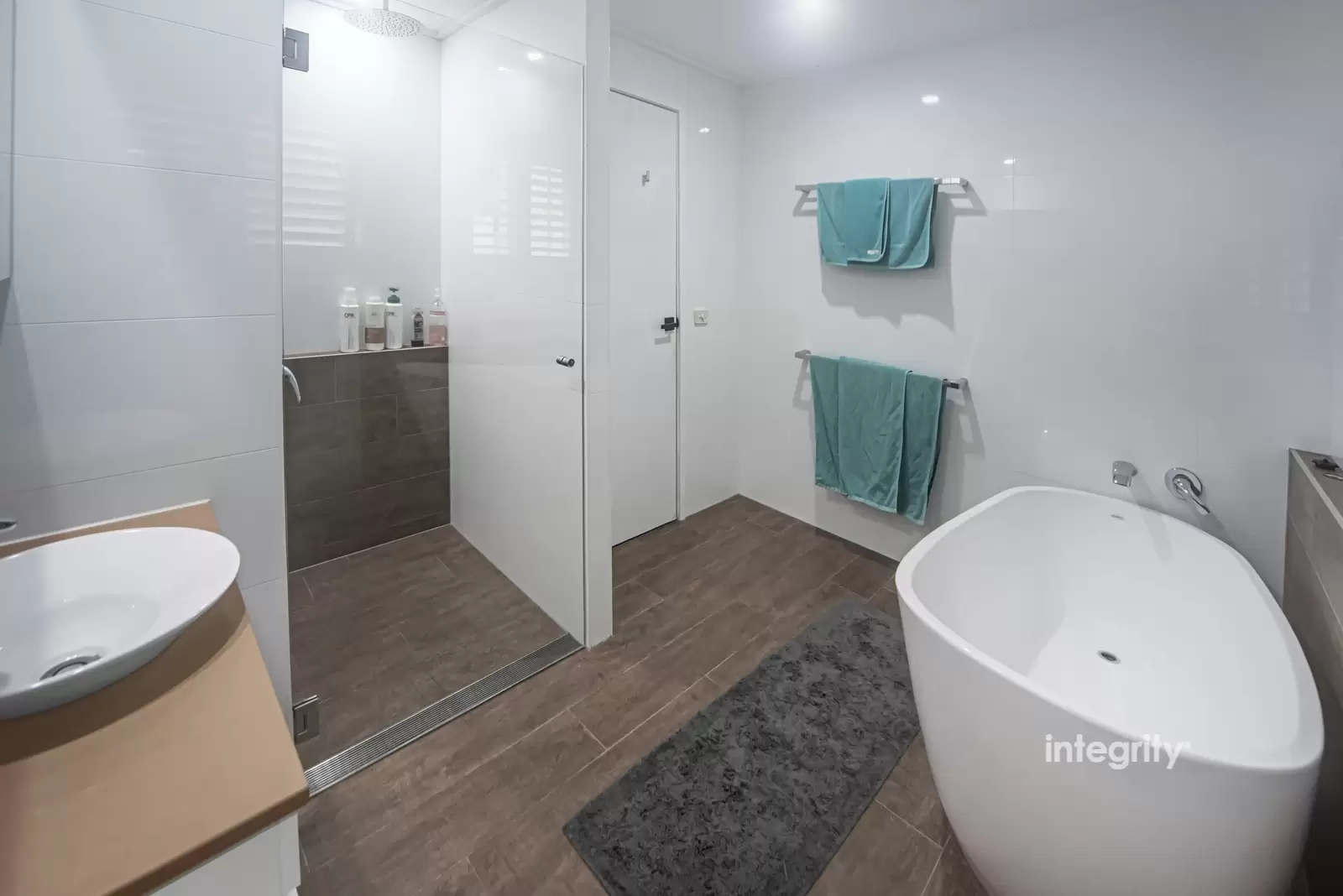 8 Kongoola Avenue, Cambewarra For Sale by Integrity Real Estate - image 8