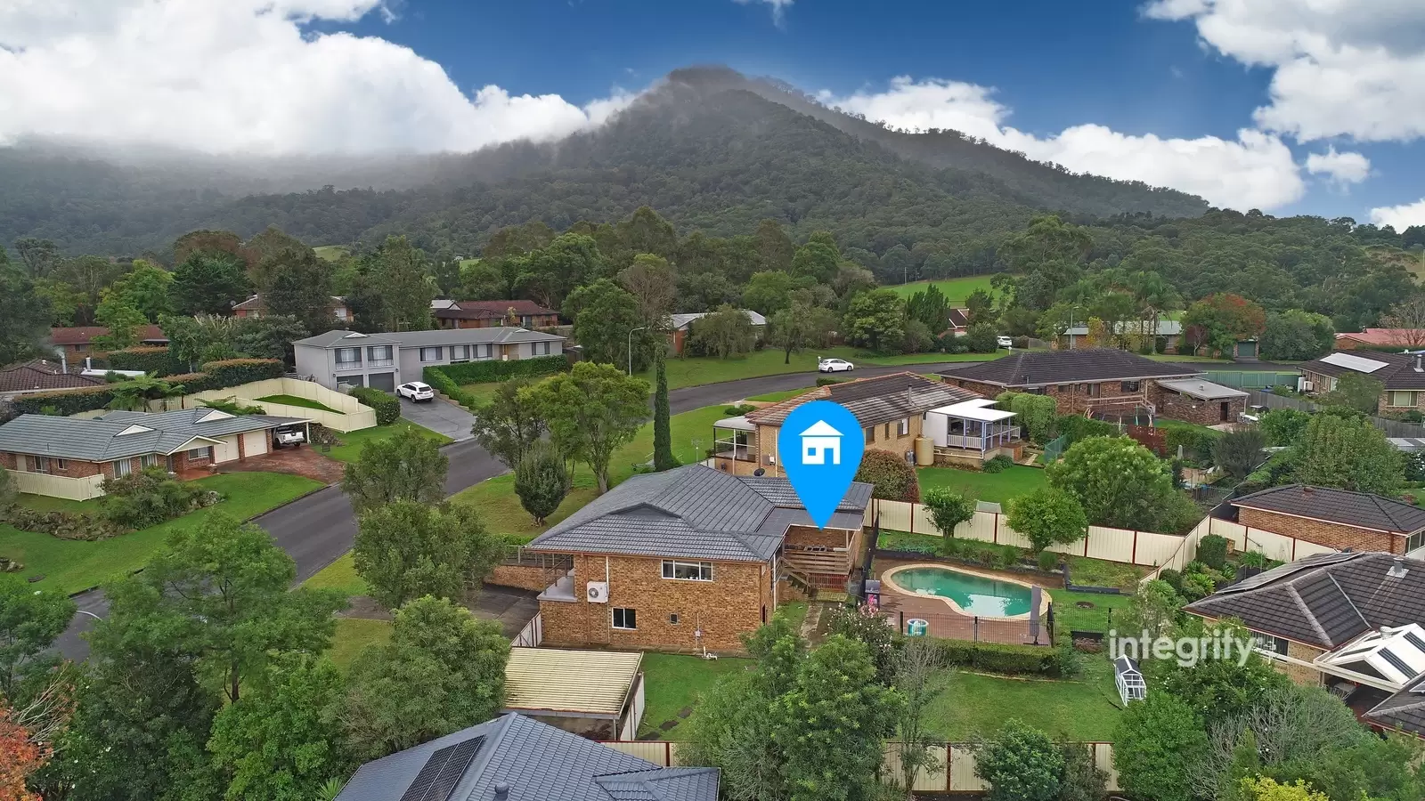 8 Kongoola Avenue, Cambewarra For Sale by Integrity Real Estate - image 2
