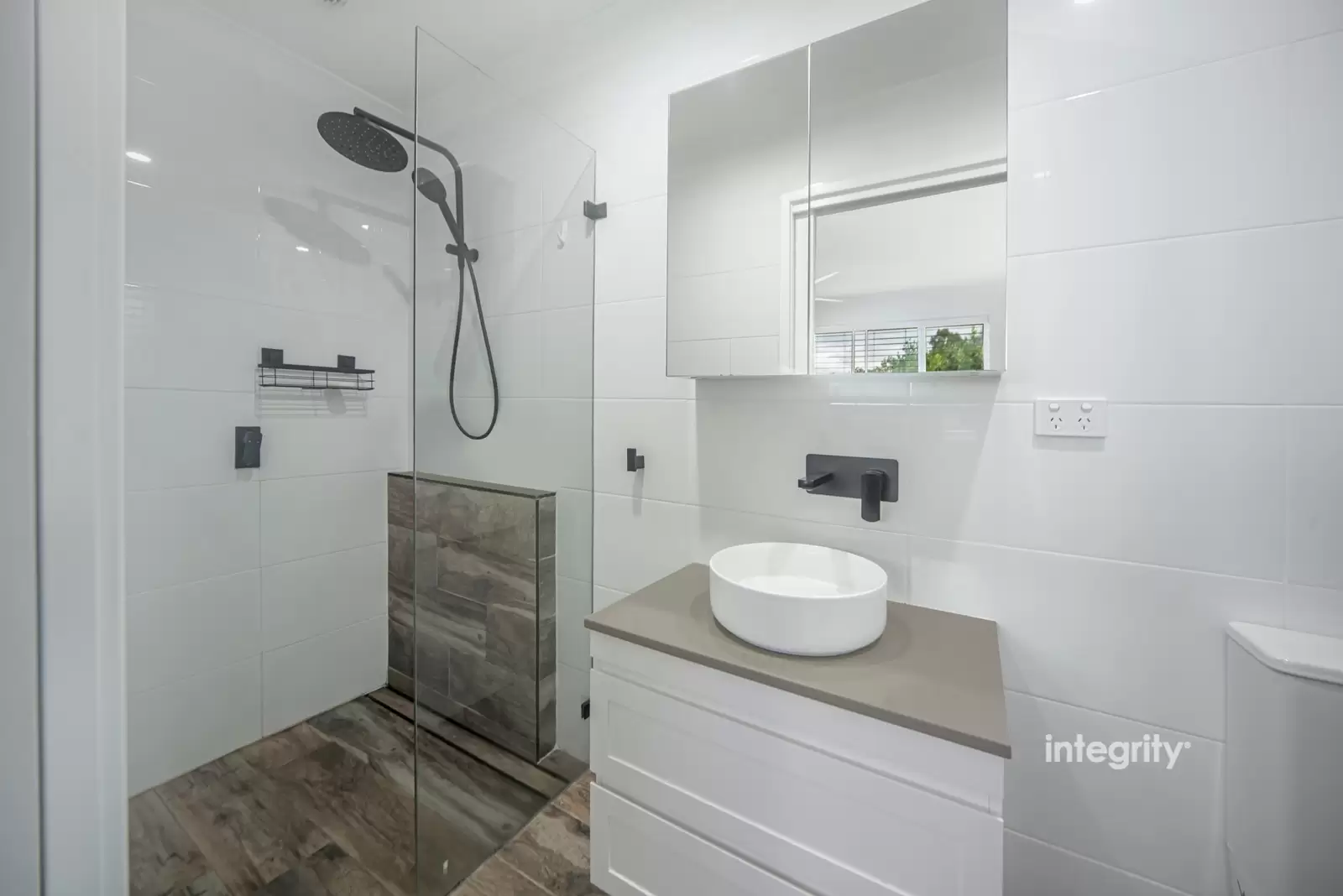 8 Kongoola Avenue, Cambewarra For Sale by Integrity Real Estate - image 7